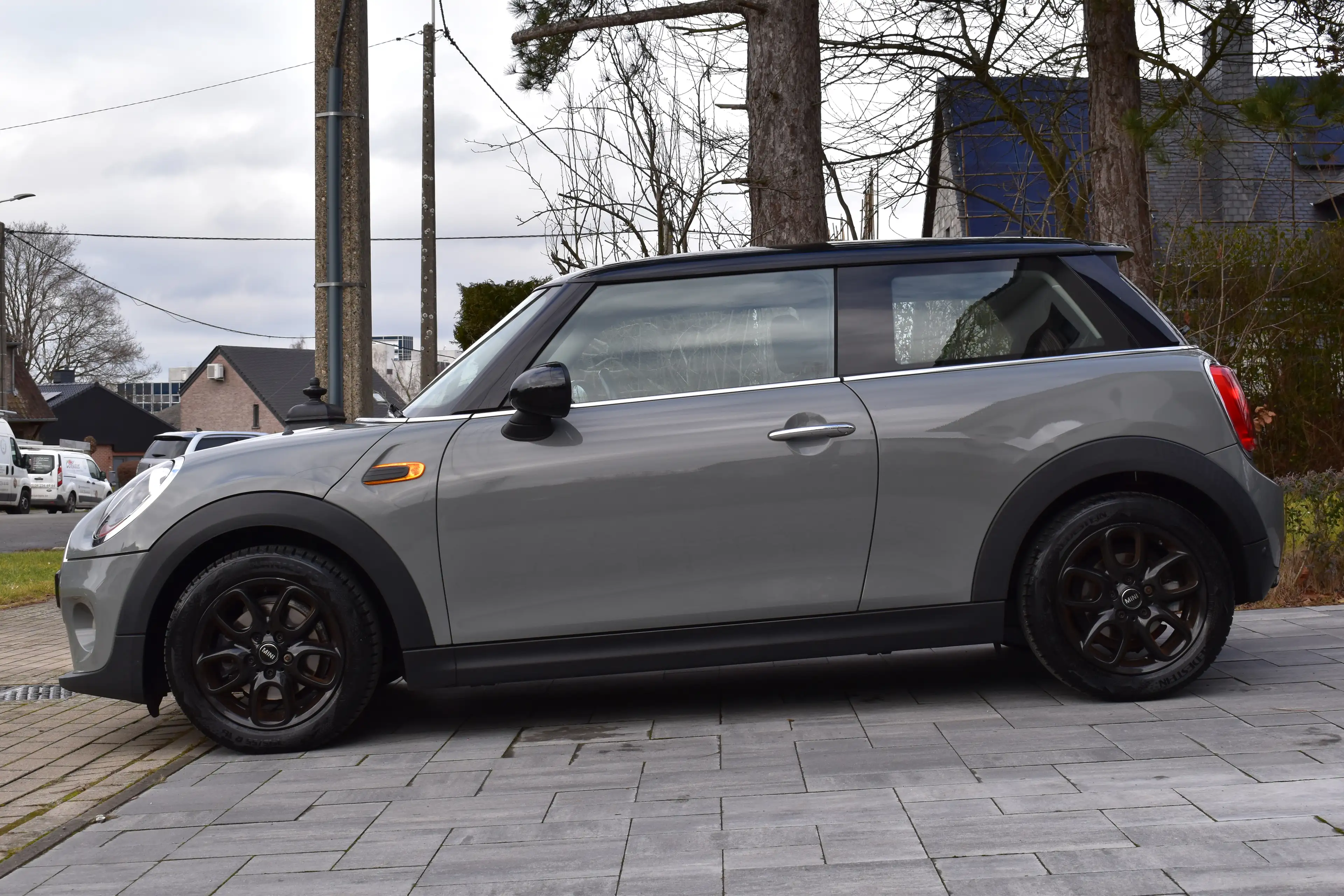 MINI Cooper D Mini 1.5 DA Cooper ** GPS ** — photo 2