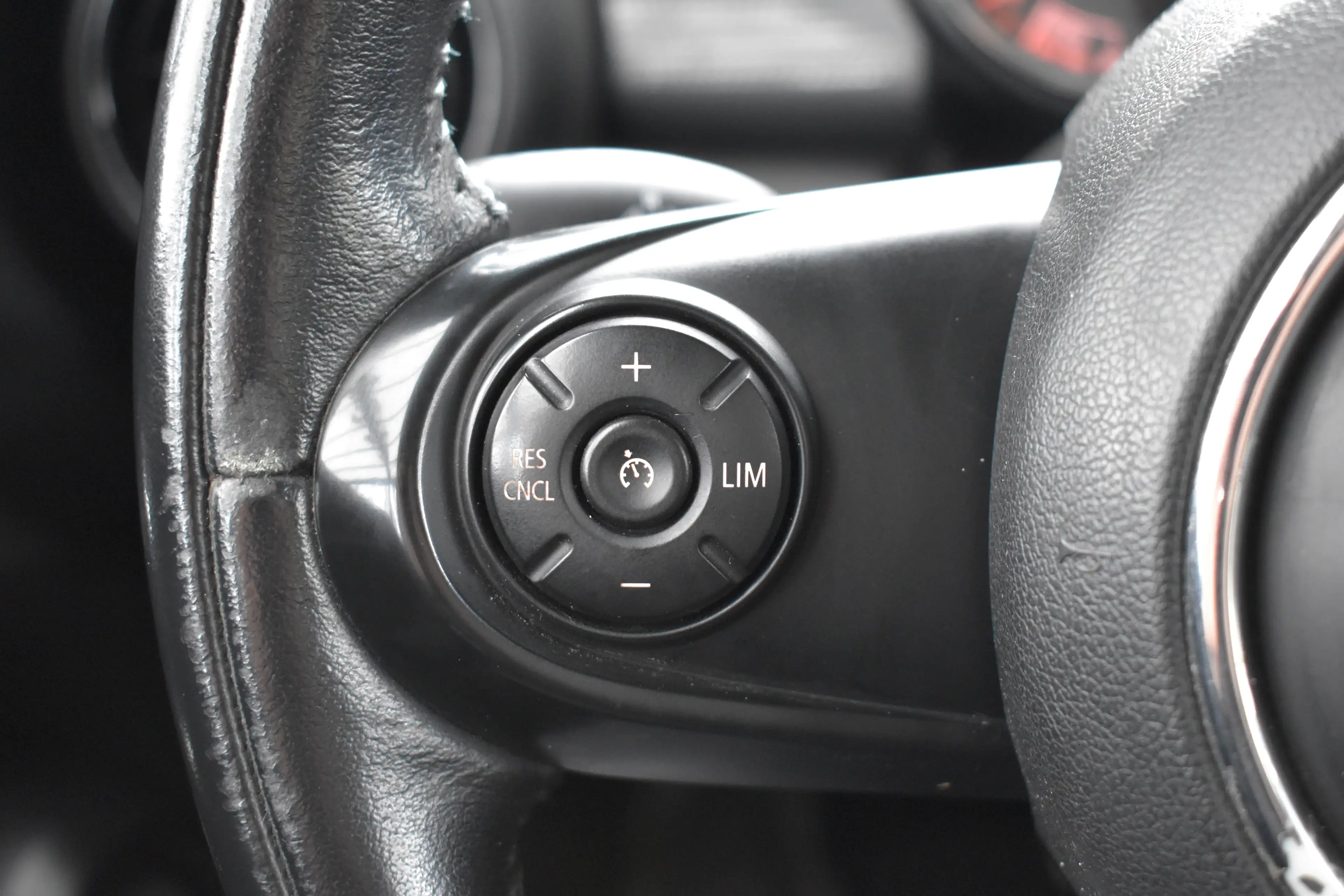 MINI Cooper D Mini 1.5 DA Cooper ** GPS ** — photo 14