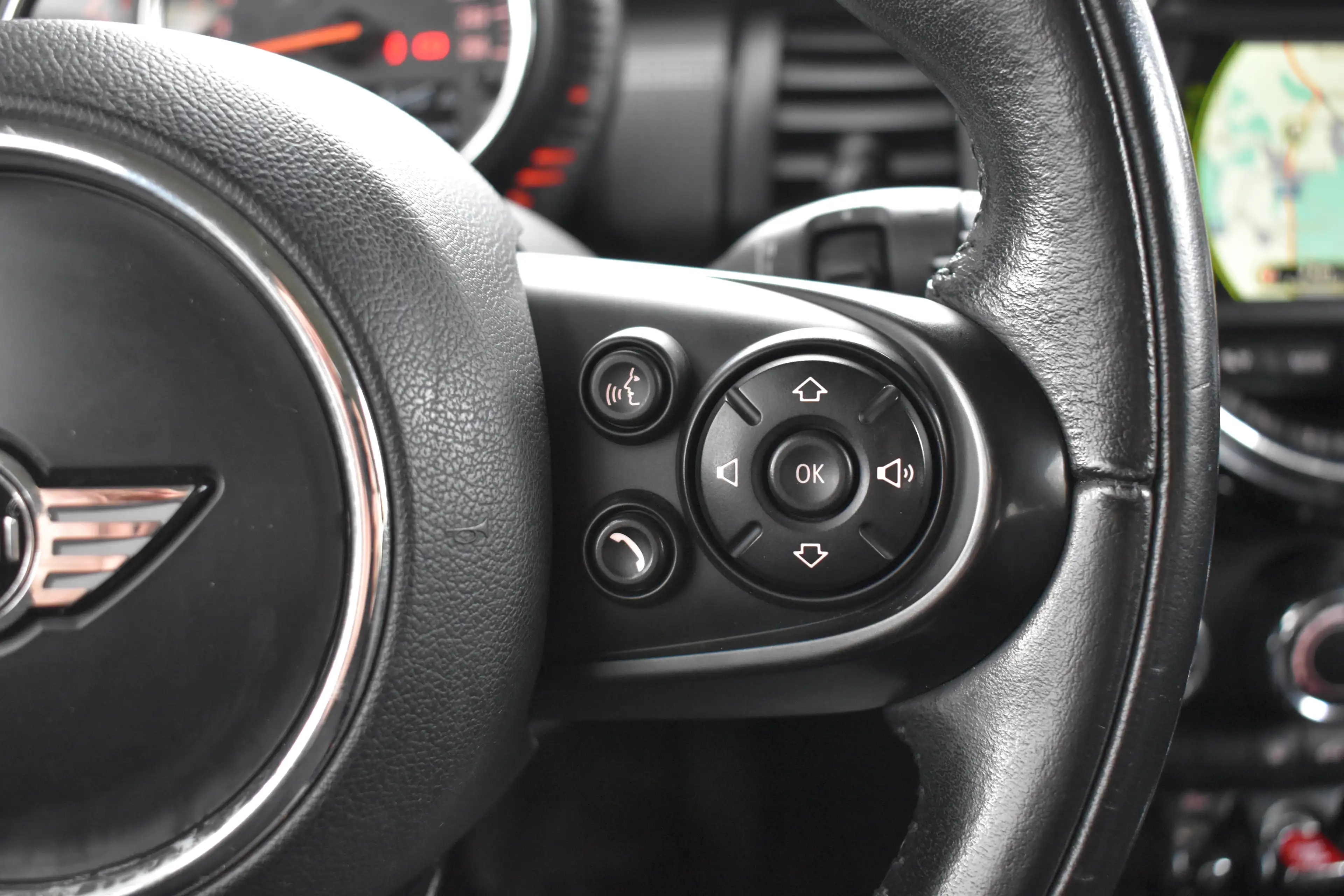MINI Cooper D Mini 1.5 DA Cooper ** GPS ** — photo 15