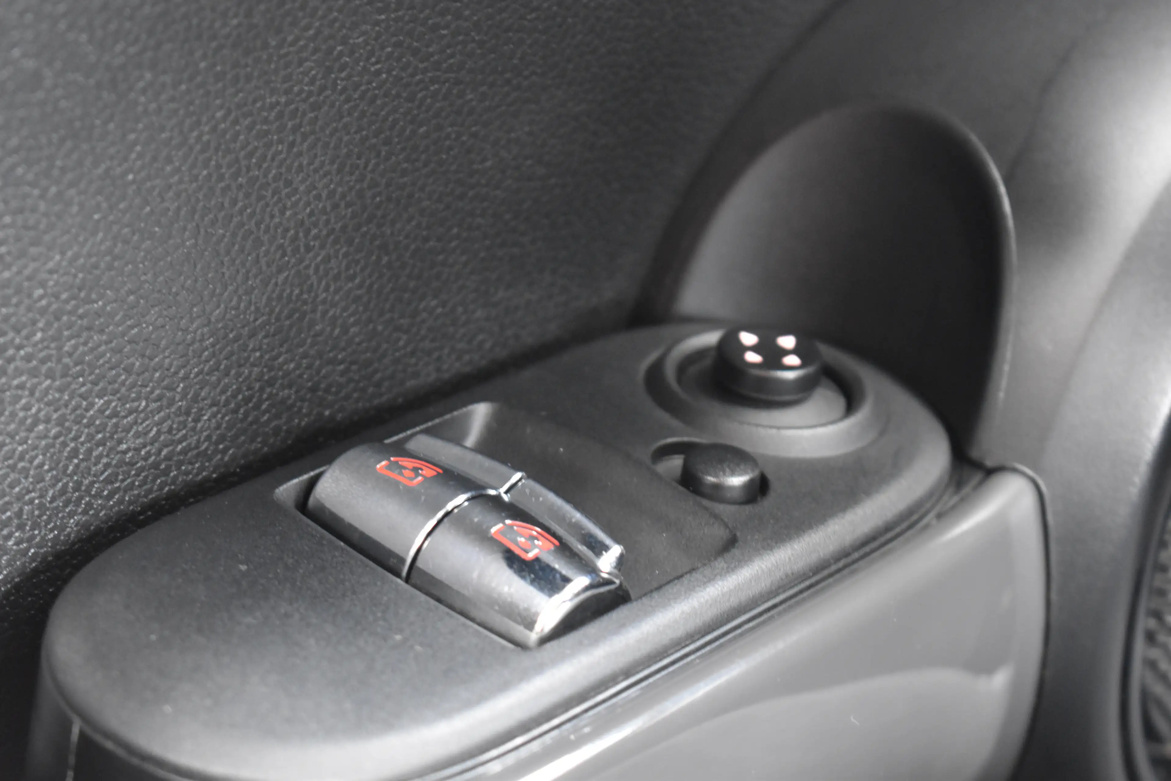 MINI Cooper D Mini 1.5 DA Cooper ** GPS ** — photo 13