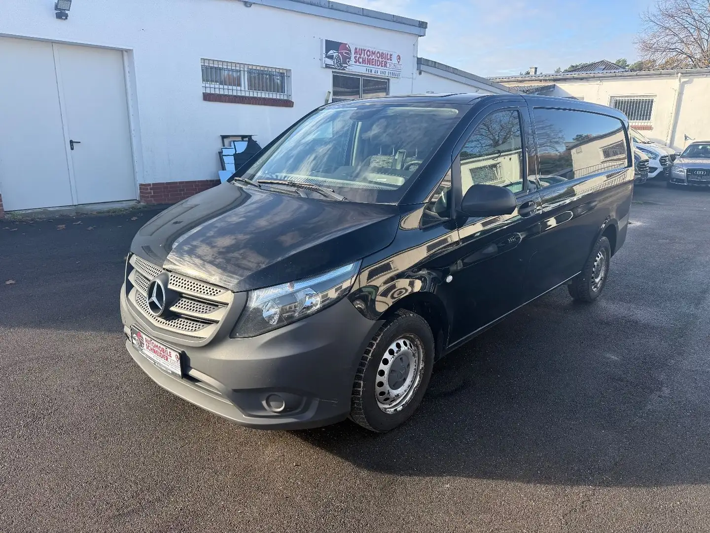 Mercedes-Benz Vito Kasten 111 CDI FWD lang Schwarz - 2