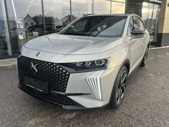 DS Automobiles DS 7 E-TENSE 4x4 300 ESPRIT DE VOYAGE