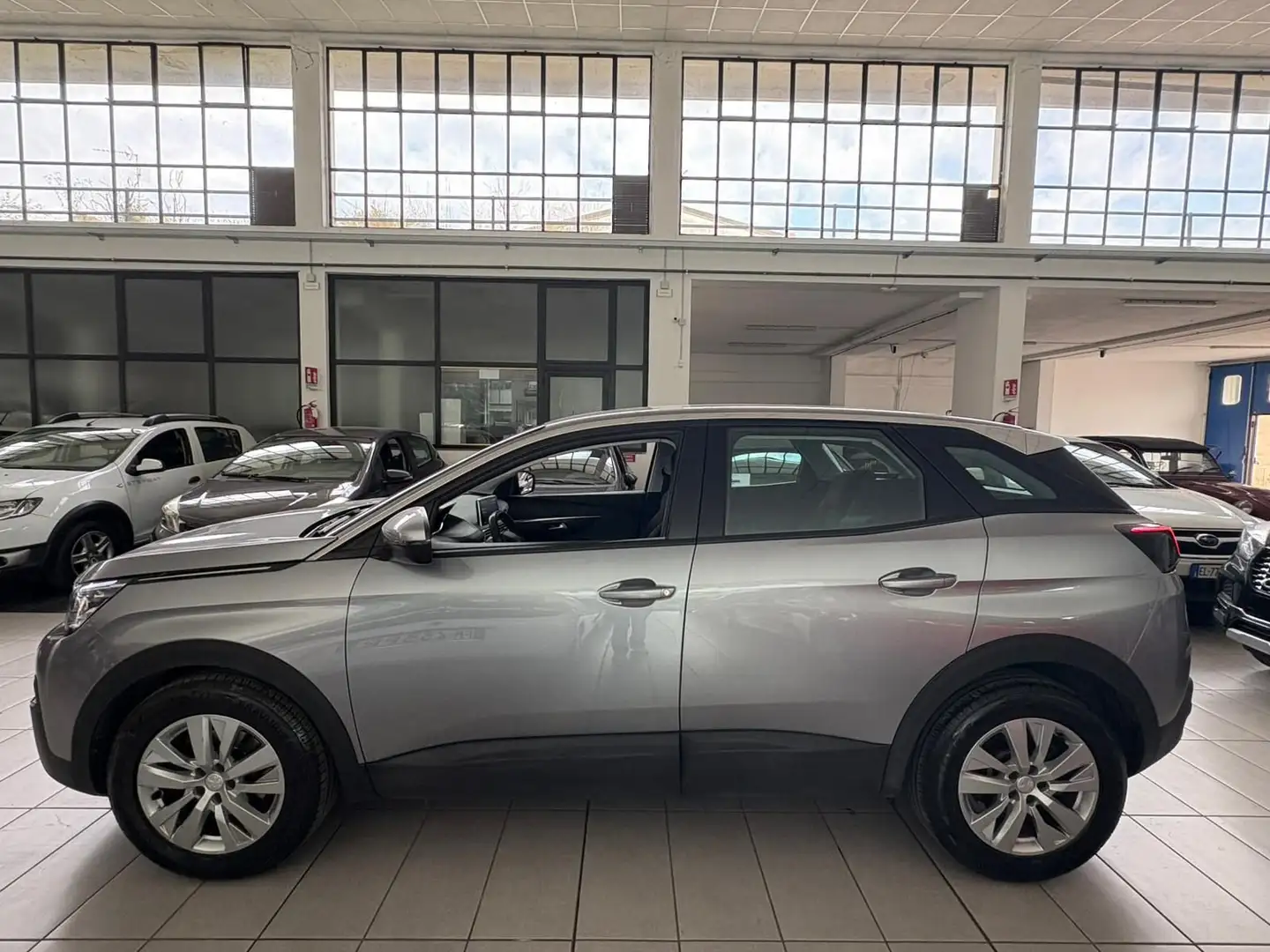 Peugeot 3008 BlueHDi 130 S&S Allure Grigio - 1