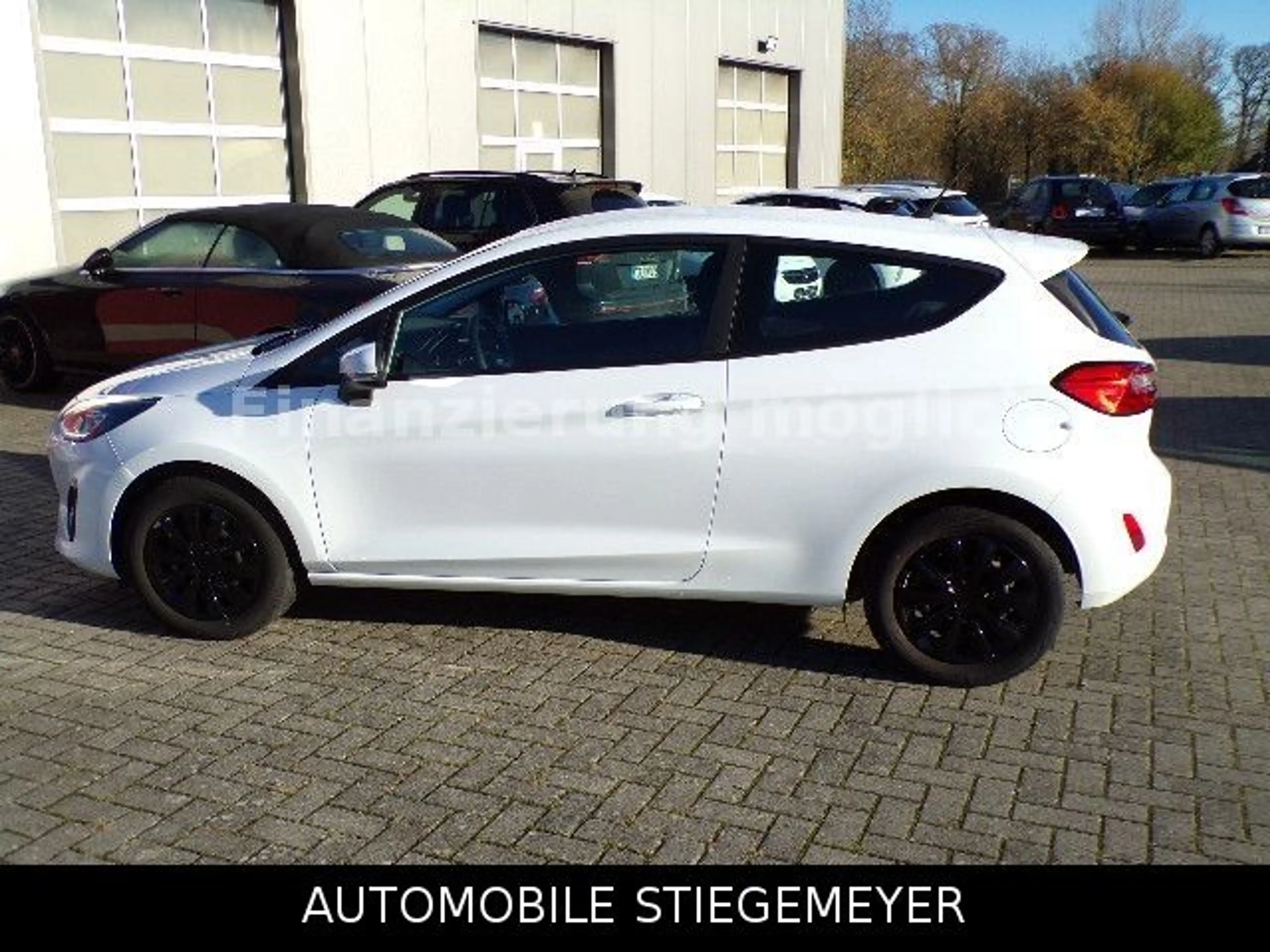 Ford Fiesta COOL&CONNECT CarPlay / Android Auto — photo 11