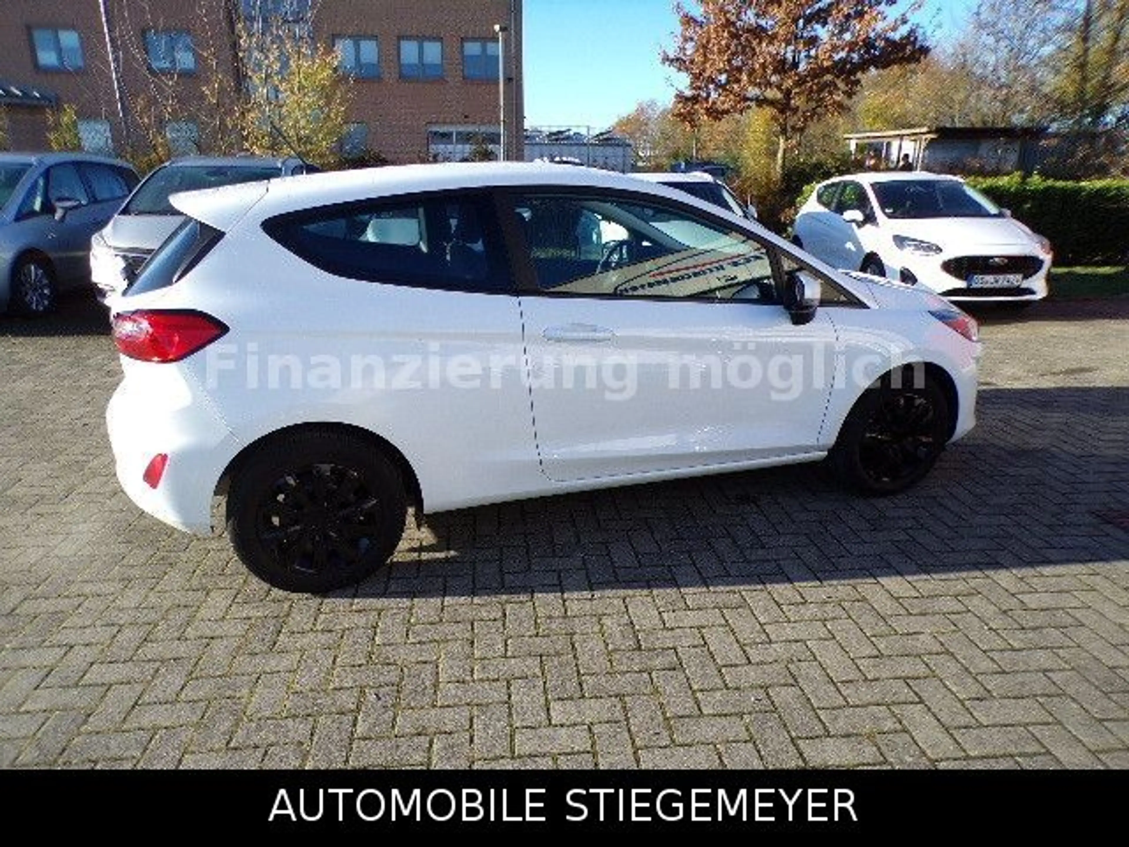 Ford Fiesta COOL&CONNECT CarPlay / Android Auto — photo 10