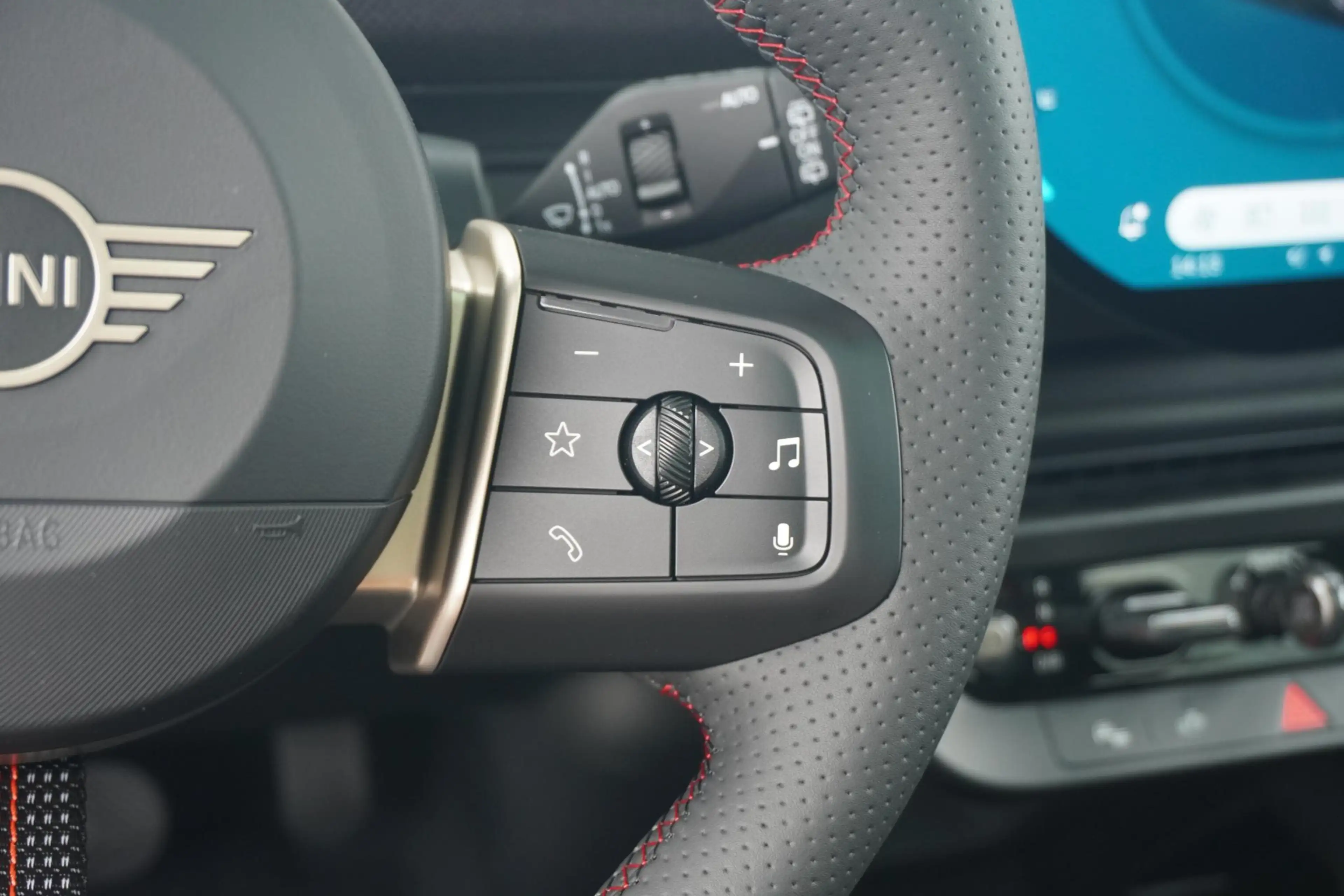 MINI Aceman SE John Cooper Works Trim | Pakket XL — photo 13