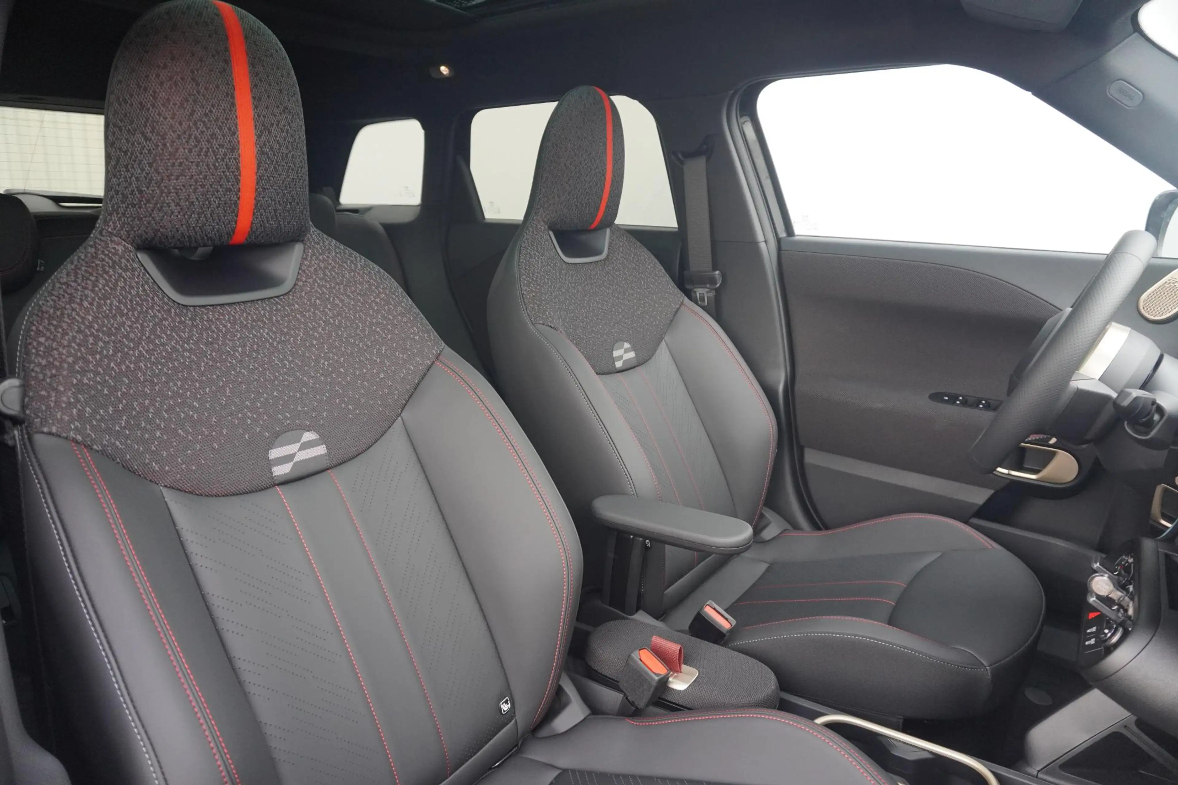 MINI Aceman SE John Cooper Works Trim | Pakket XL — photo 7