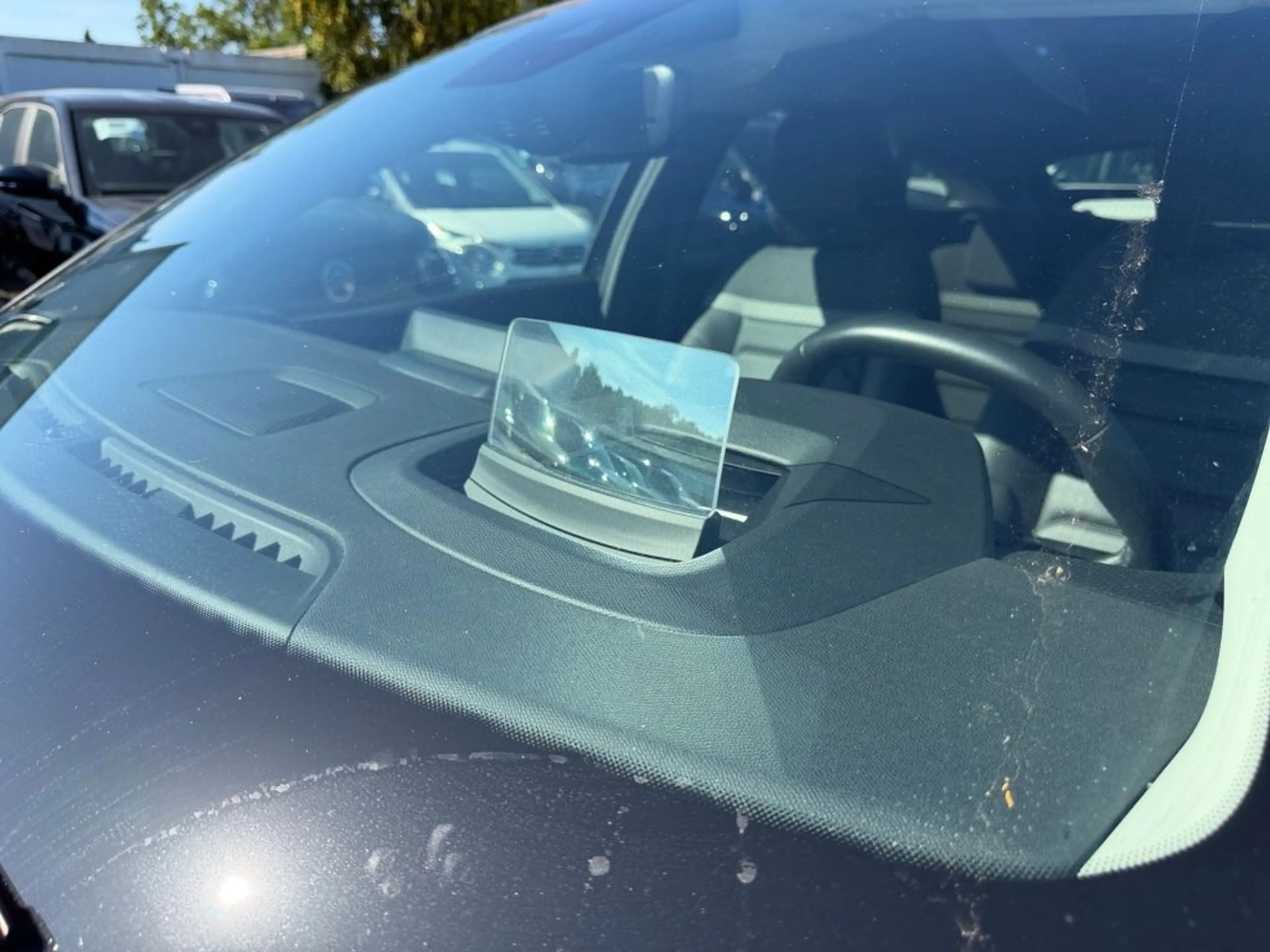 Citroen E-C4 Electric 136 SHINE — photo 13