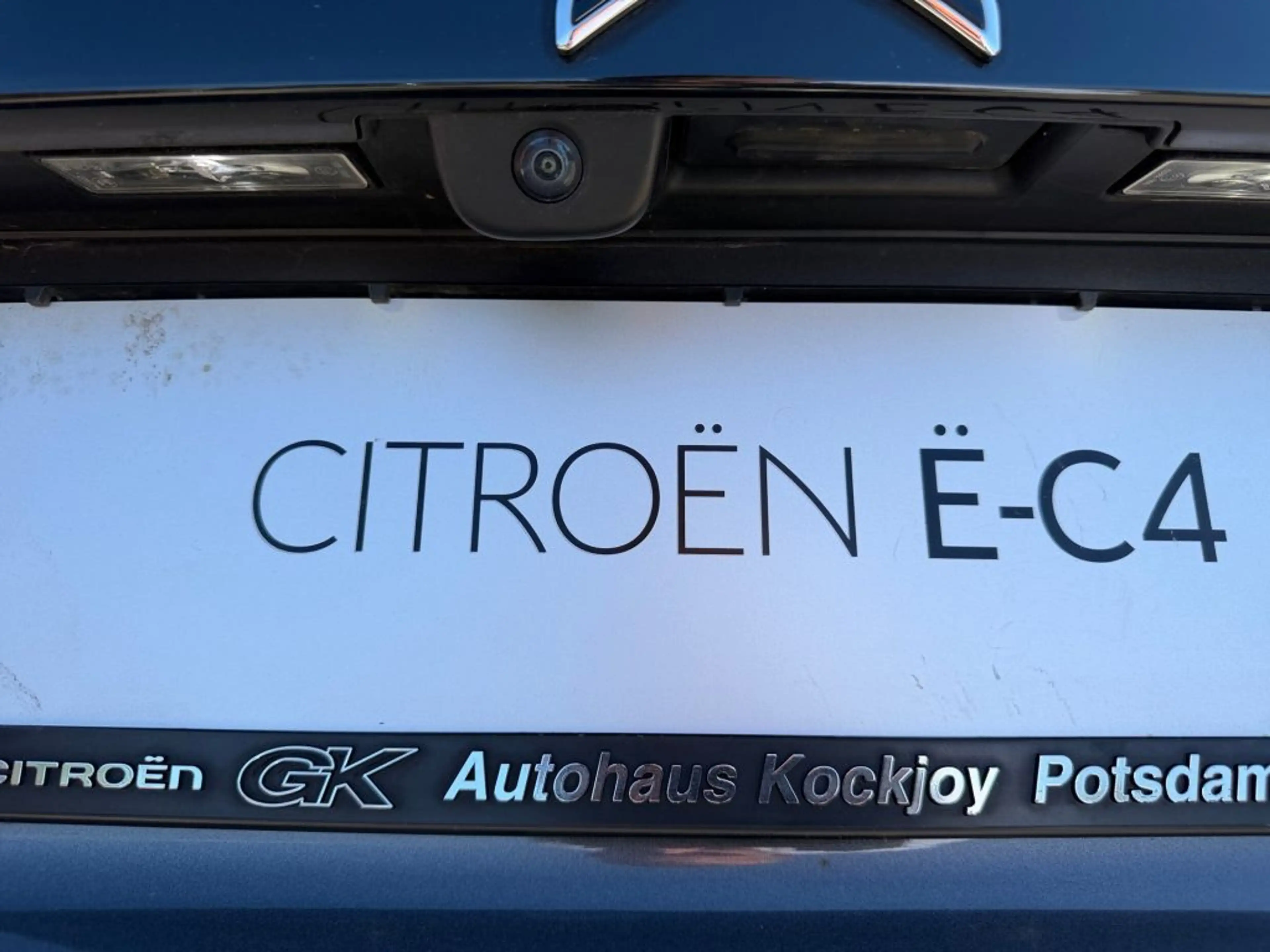 Citroen E-C4 Electric 136 SHINE — photo 5