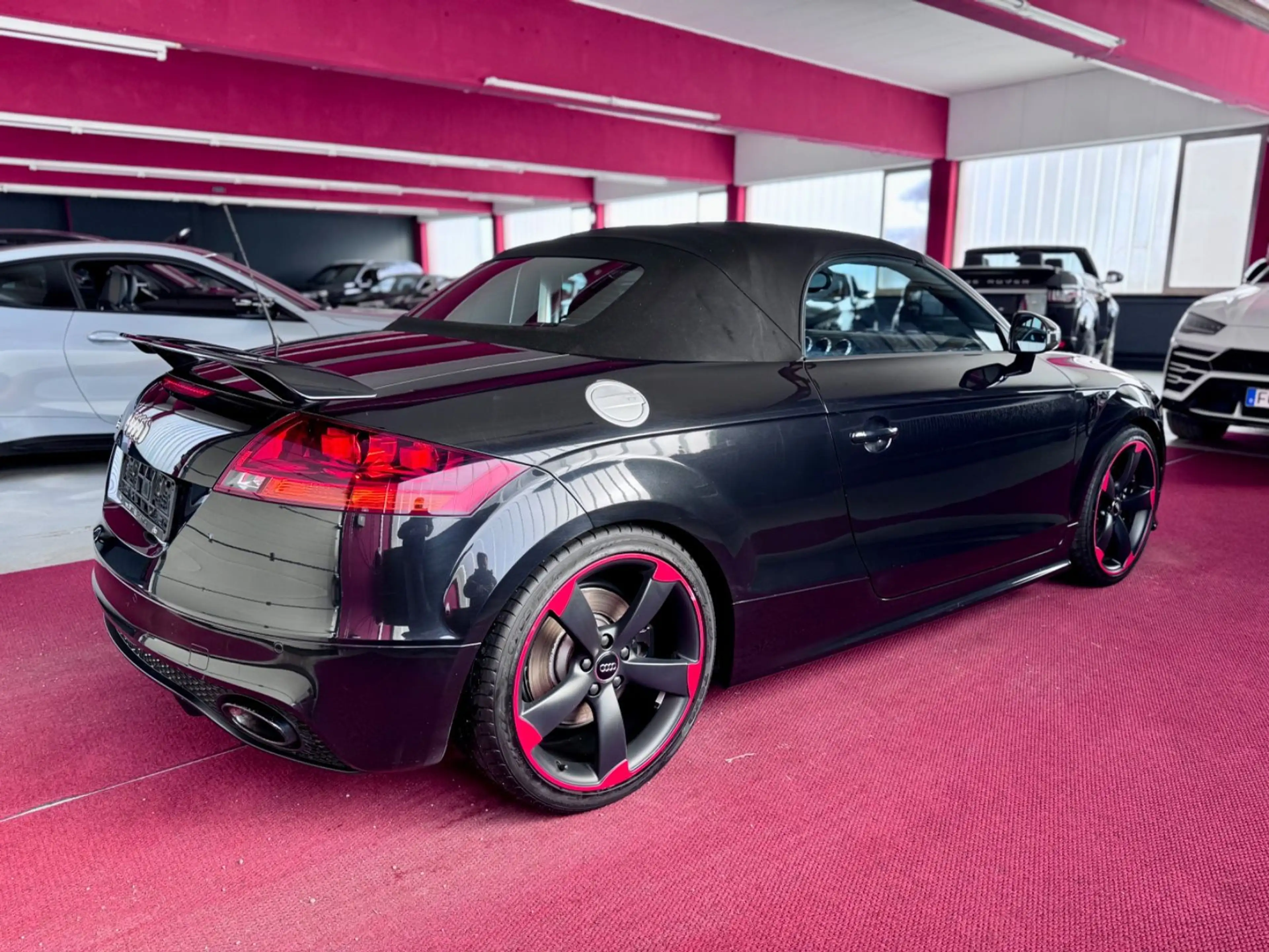 Audi TT RS TTRS plus Roadster Exclusive Navi Bose Automatik — photo 8