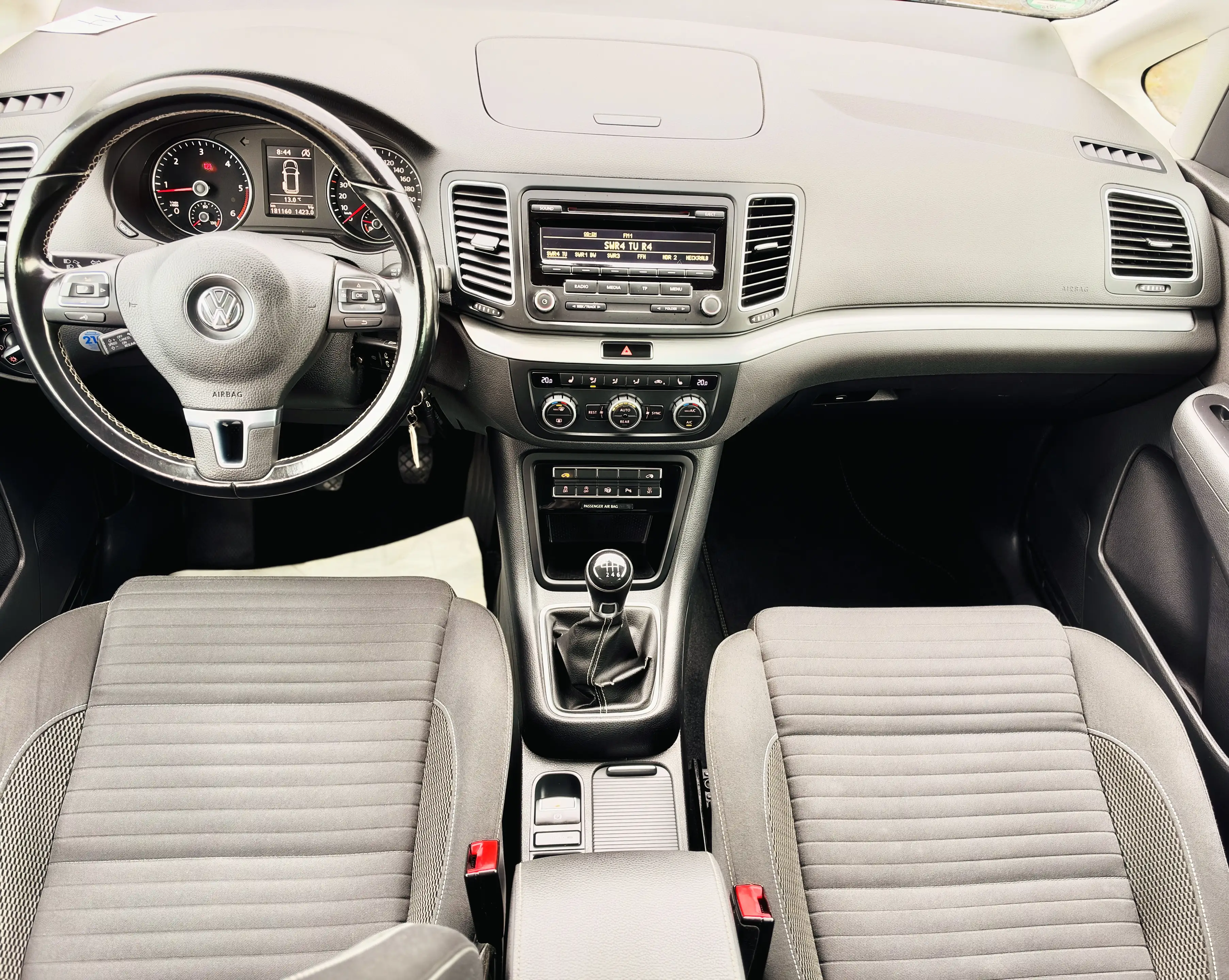Volkswagen Sharan Cup BMT, 8fach bereift — photo 14