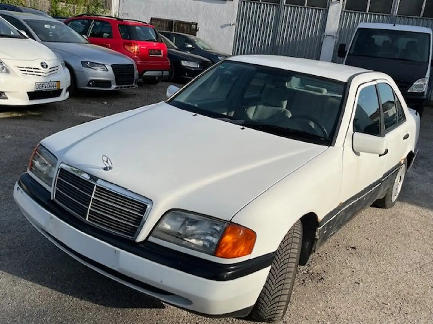 Mercedes-Benz C 180 Elegance Automatik Wit - 1