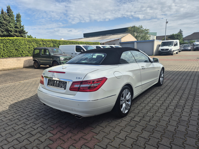 Mercedes-Benz E 350 CGI Cabrio — photo 7