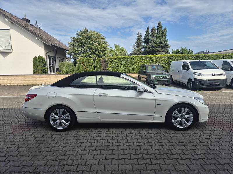 Mercedes-Benz E 350 CGI Cabrio — photo 8