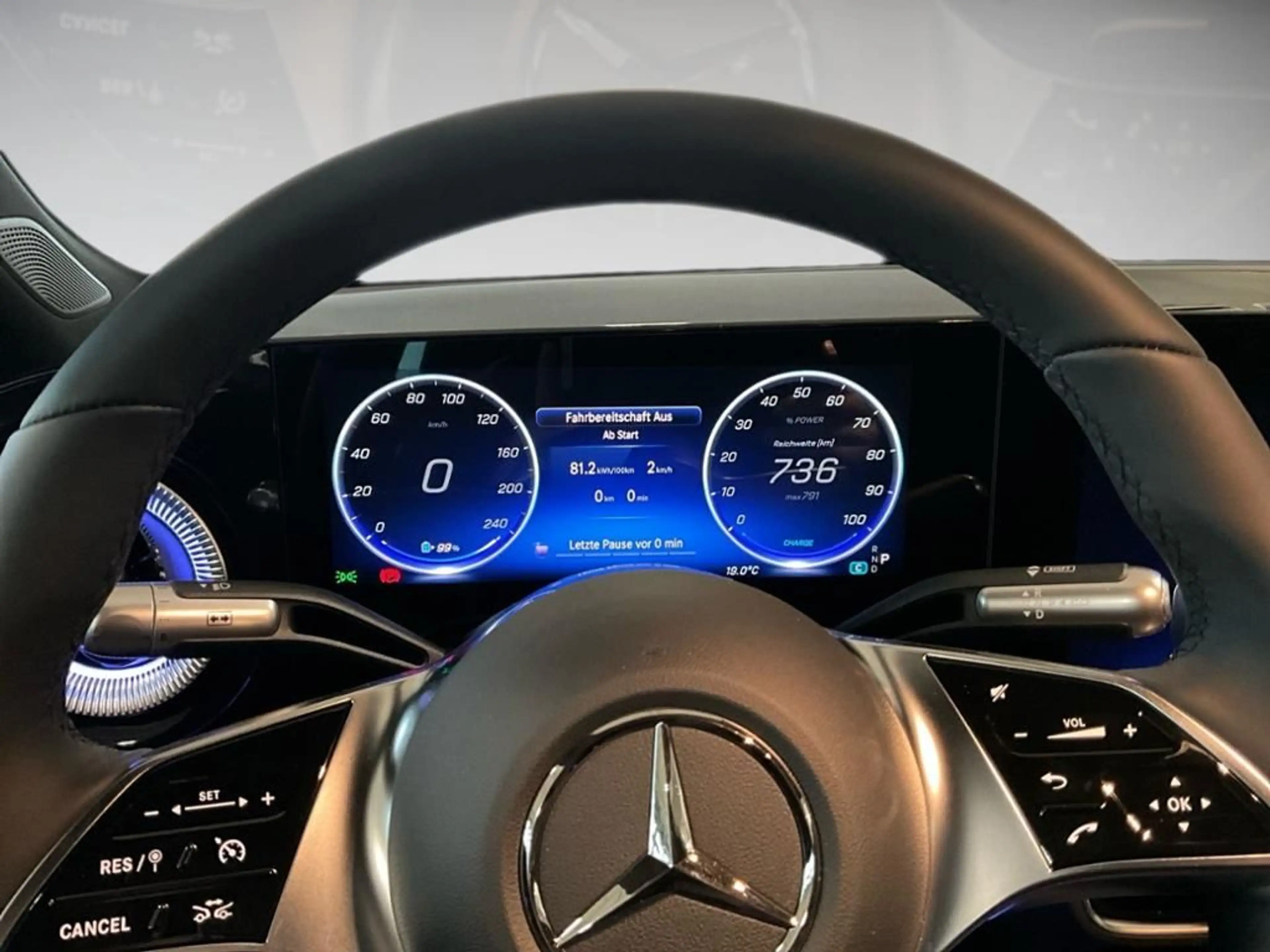 Mercedes-Benz CLA 250 + mit EQ Technologie AHK AUT DynLicht LED — photo 12