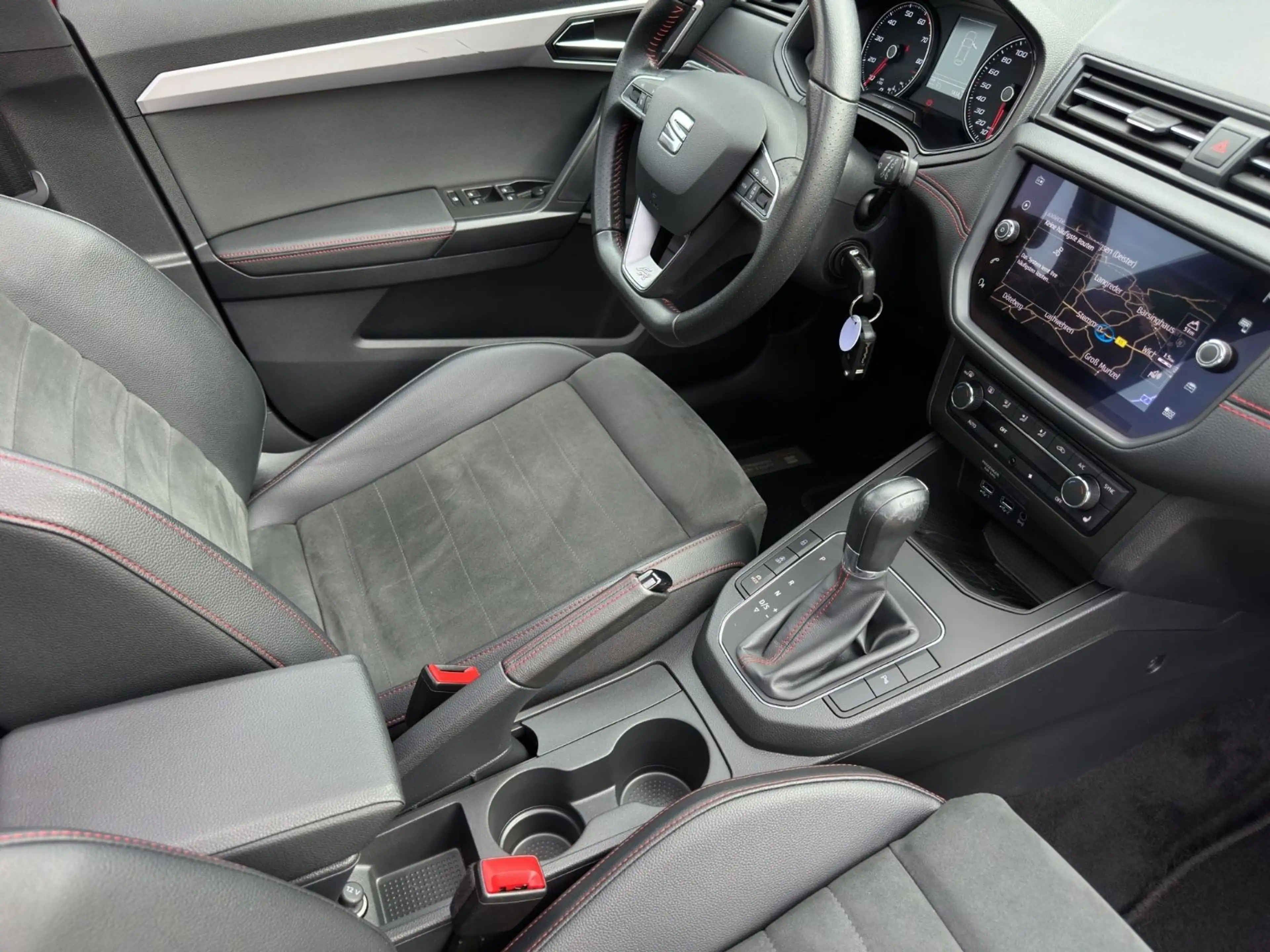 SEAT Ibiza FR Pano Kamera Navi Automatik Garantie — photo 11