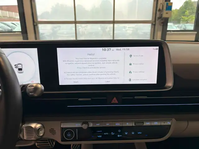Hyundai Ioniq 6 view 11