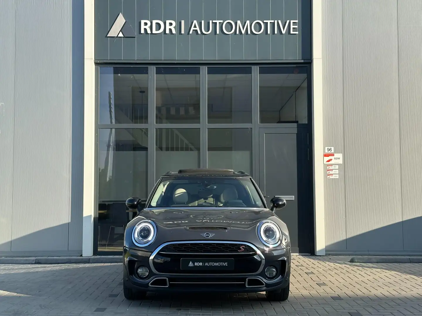 MINI Cooper S Clubman Mini 2.0 John Cooper Works Grijs - 2