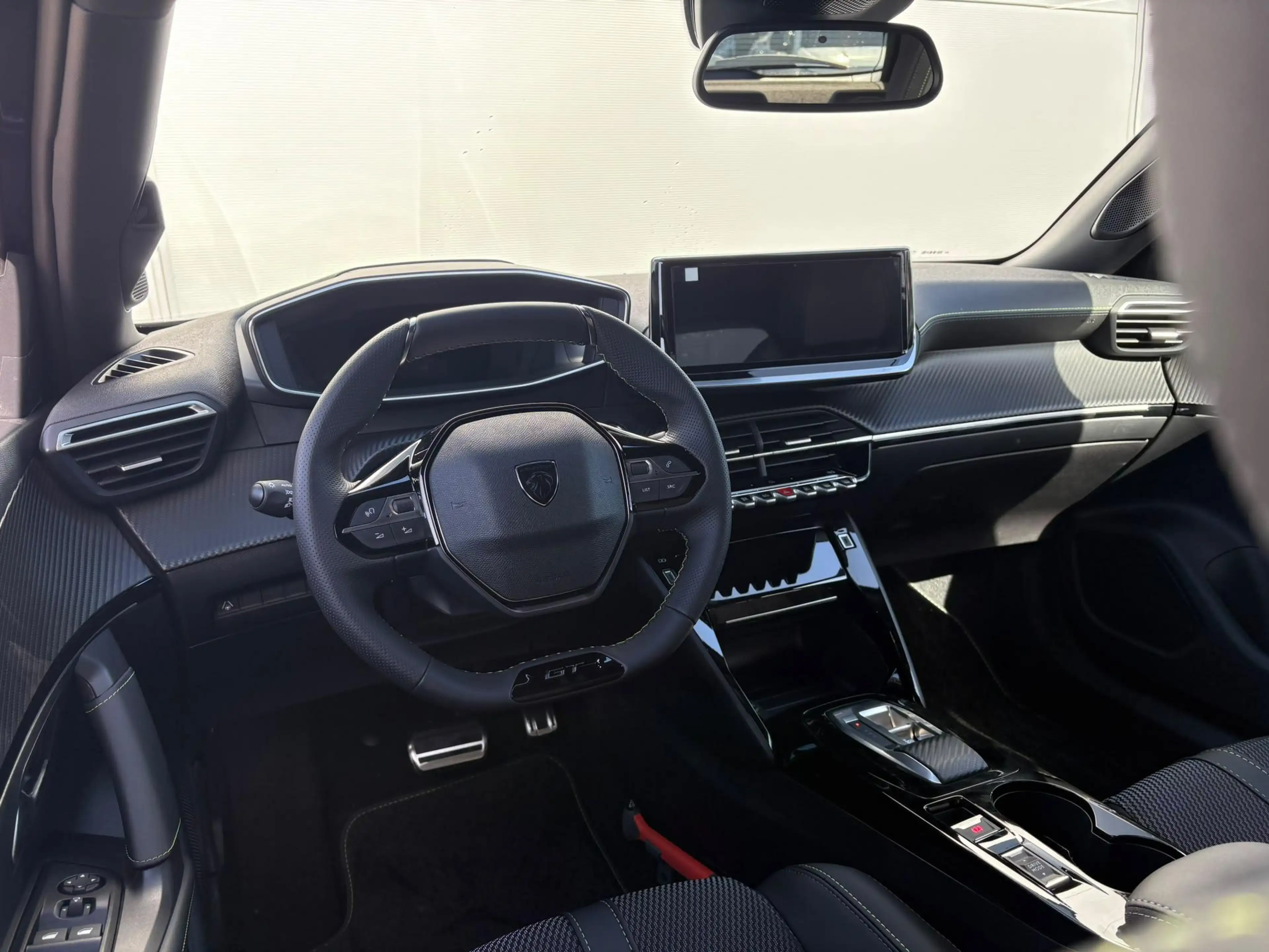Peugeot 2008 1.2 Hybrid 145 GT | 21% Korting | Camera | Adaptie — photo 9
