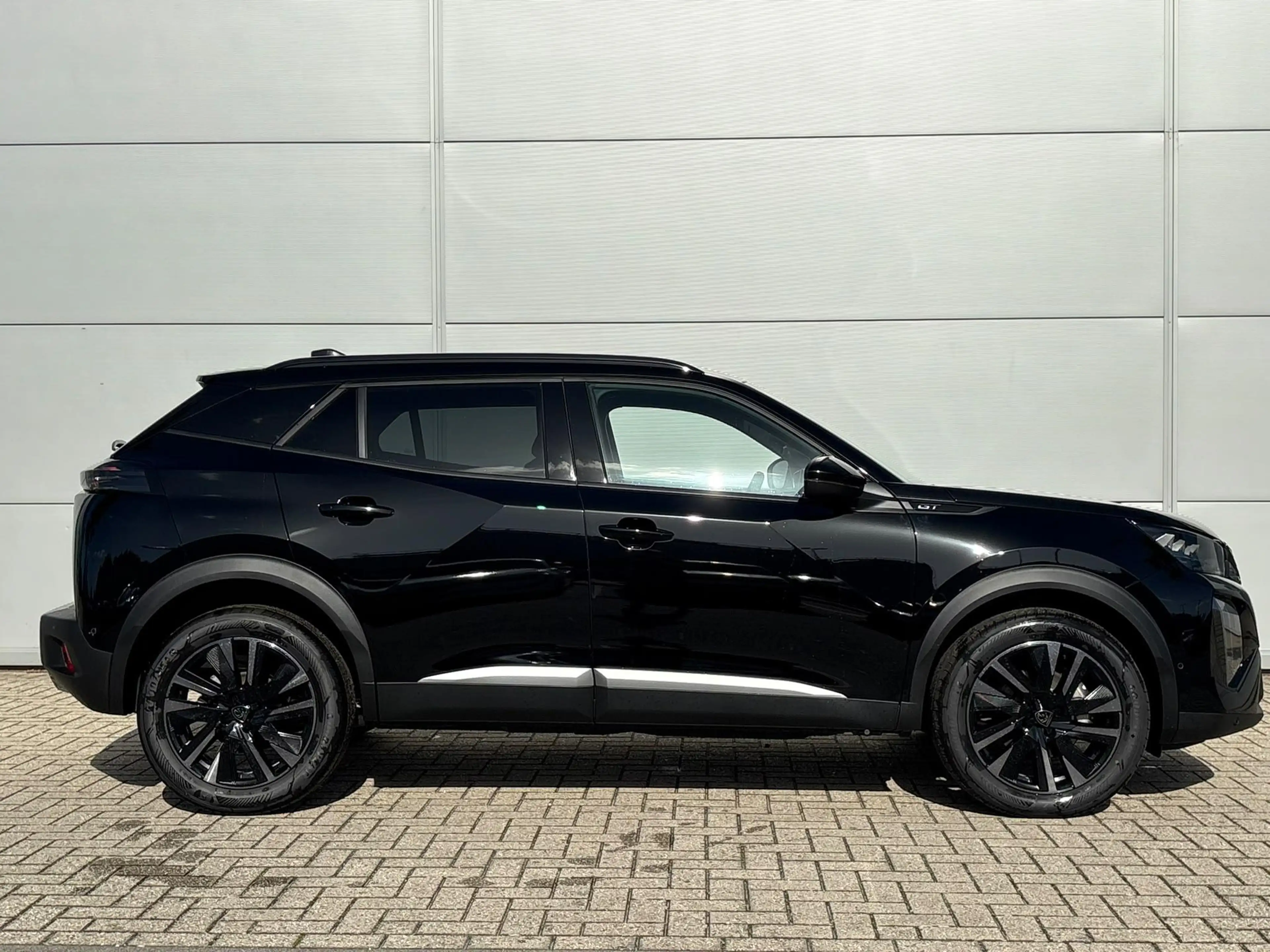 Peugeot 2008 1.2 Hybrid 145 GT | 21% Korting | Camera | Adaptie — photo 6