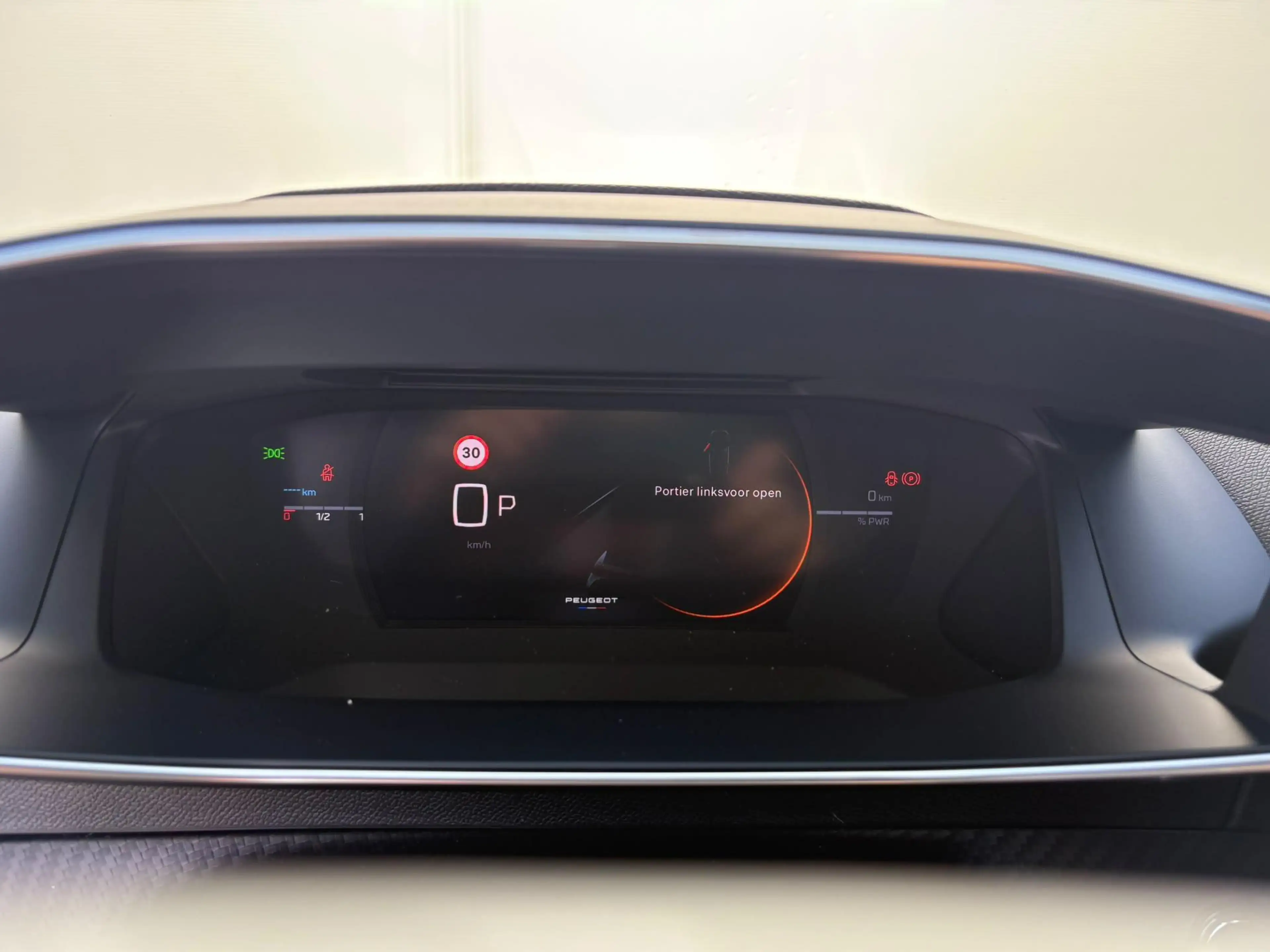 Peugeot 2008 1.2 Hybrid 145 GT | 21% Korting | Camera | Adaptie — photo 10