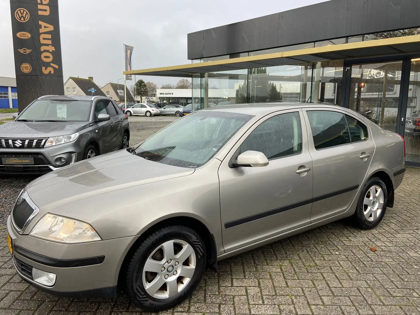 Skoda Octavia 1.6 FSI Elegance|T-haak|CC|Clima Beige - 2