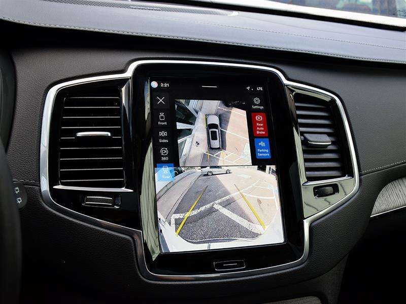 2024 Volvo XC90 B6 AWD Ultimate Bright Theme 7-Seater thumb 25