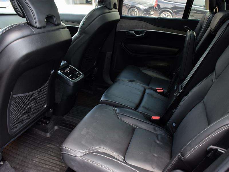 2024 Volvo XC90 B6 AWD Ultimate Bright Theme 7-Seater thumb 19