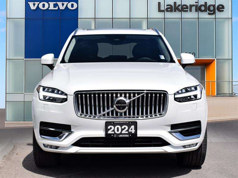 2024 Volvo XC90 B6 AWD Ultimate Bright Theme 7-Seater alt 2