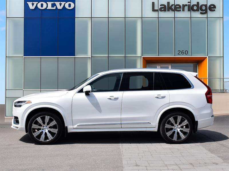 2024 Volvo XC90 B6 AWD Ultimate Bright Theme 7-Seater alt 3
