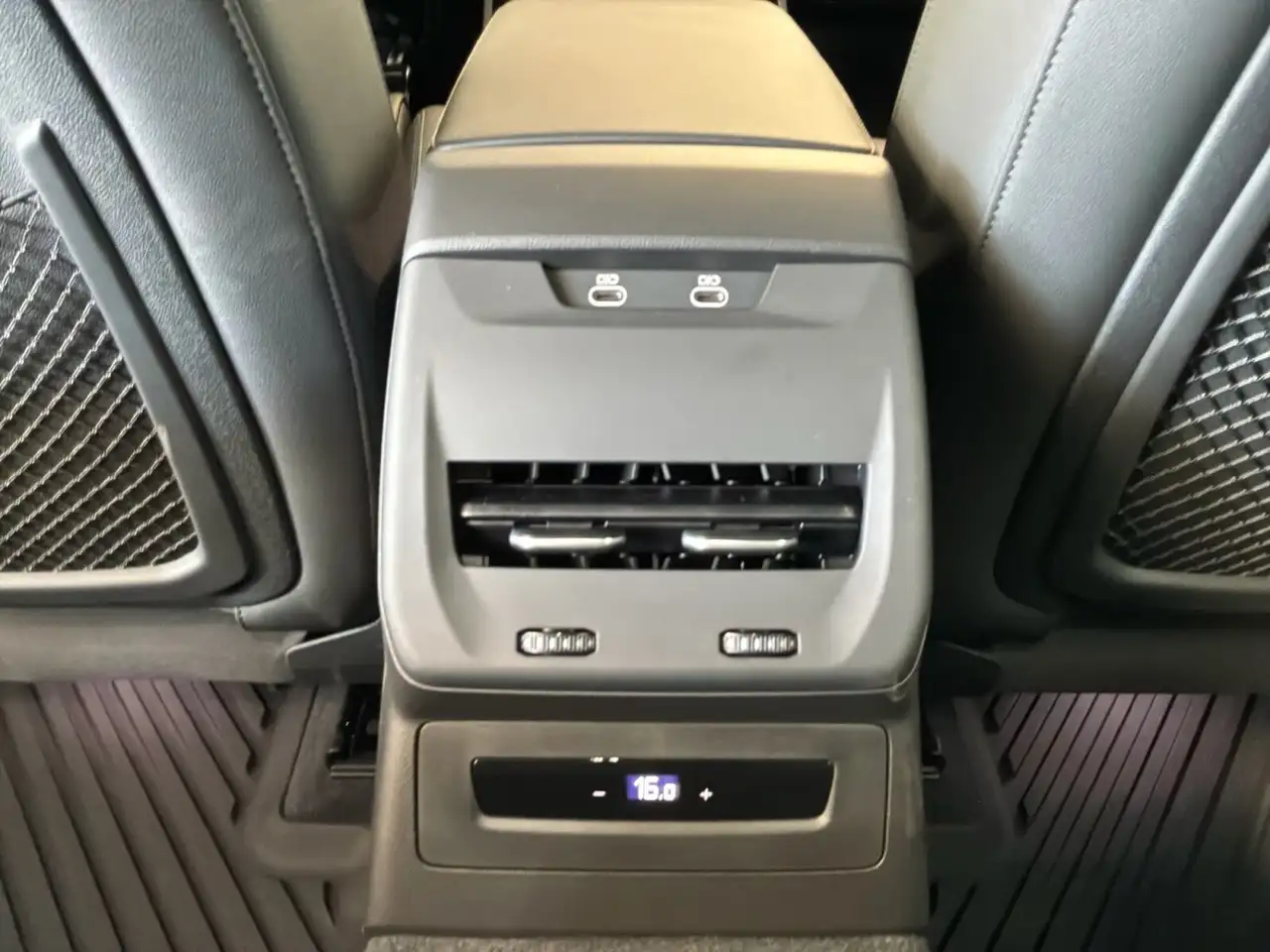 Audi A5 снимка Audi A5