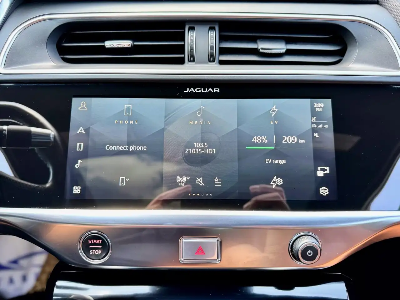Jaguar I-Pace снимка Jaguar I-Pace