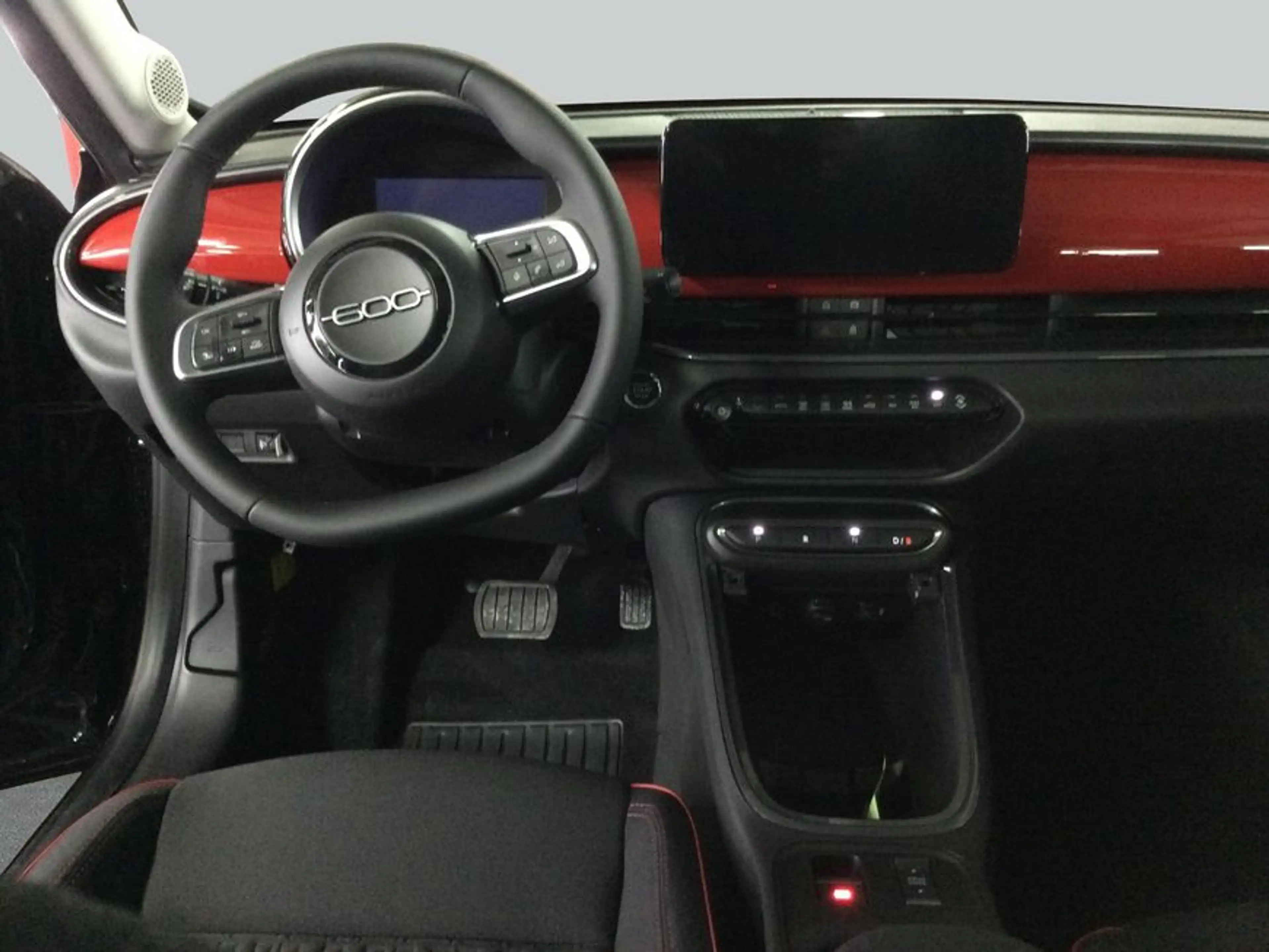 Fiat 600e Red 115 kW, 5-türig (Strom) — photo 11