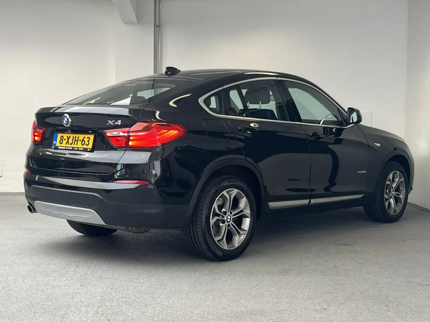 BMW X4 xDrive20i High Executive | ORG.NL | LEDER | STOEL. Zwart - 2