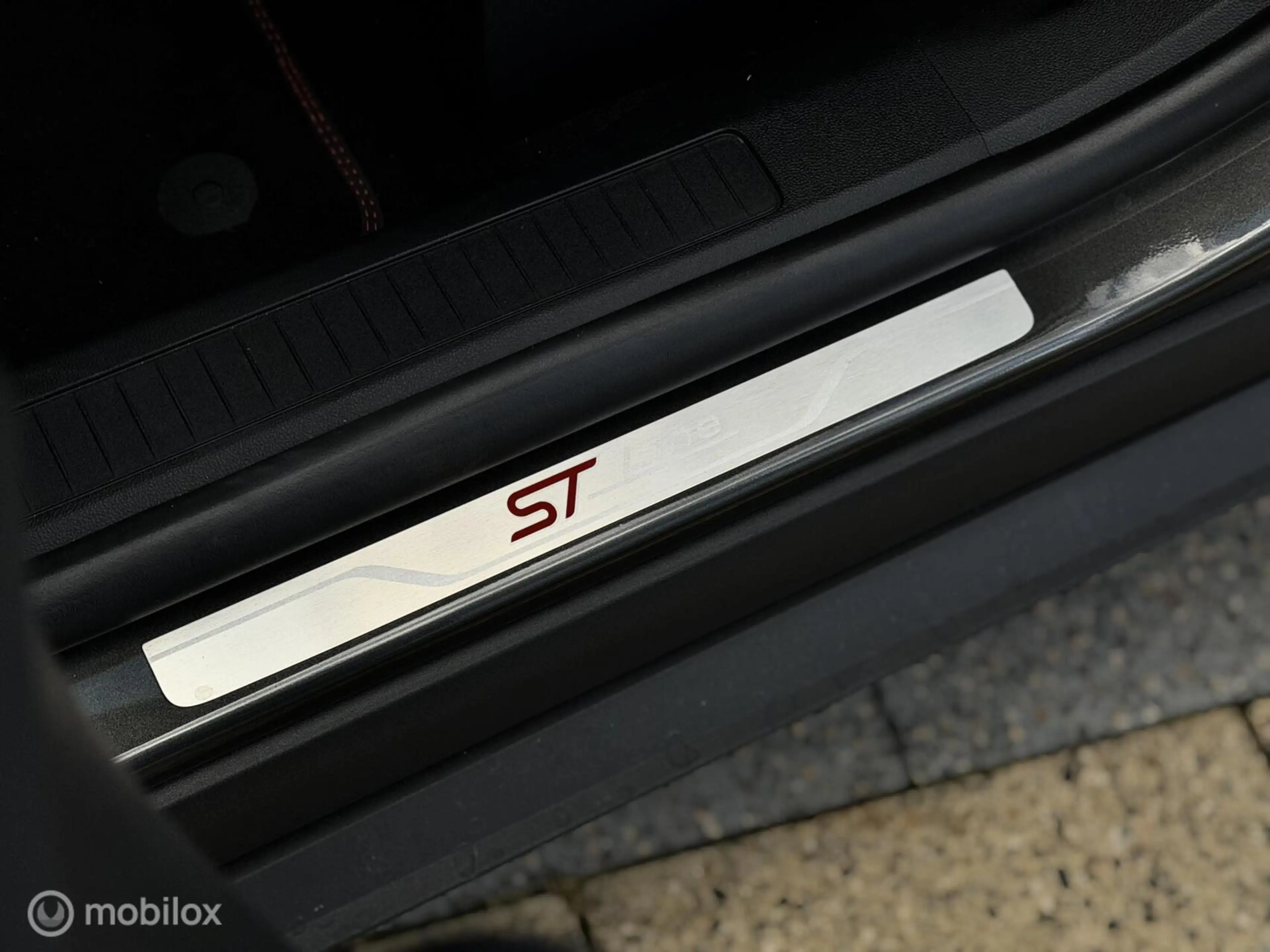Ford Kuga 2.5 PHEV ST-Line X |Pano |360 |HUD |Memory — photo 17