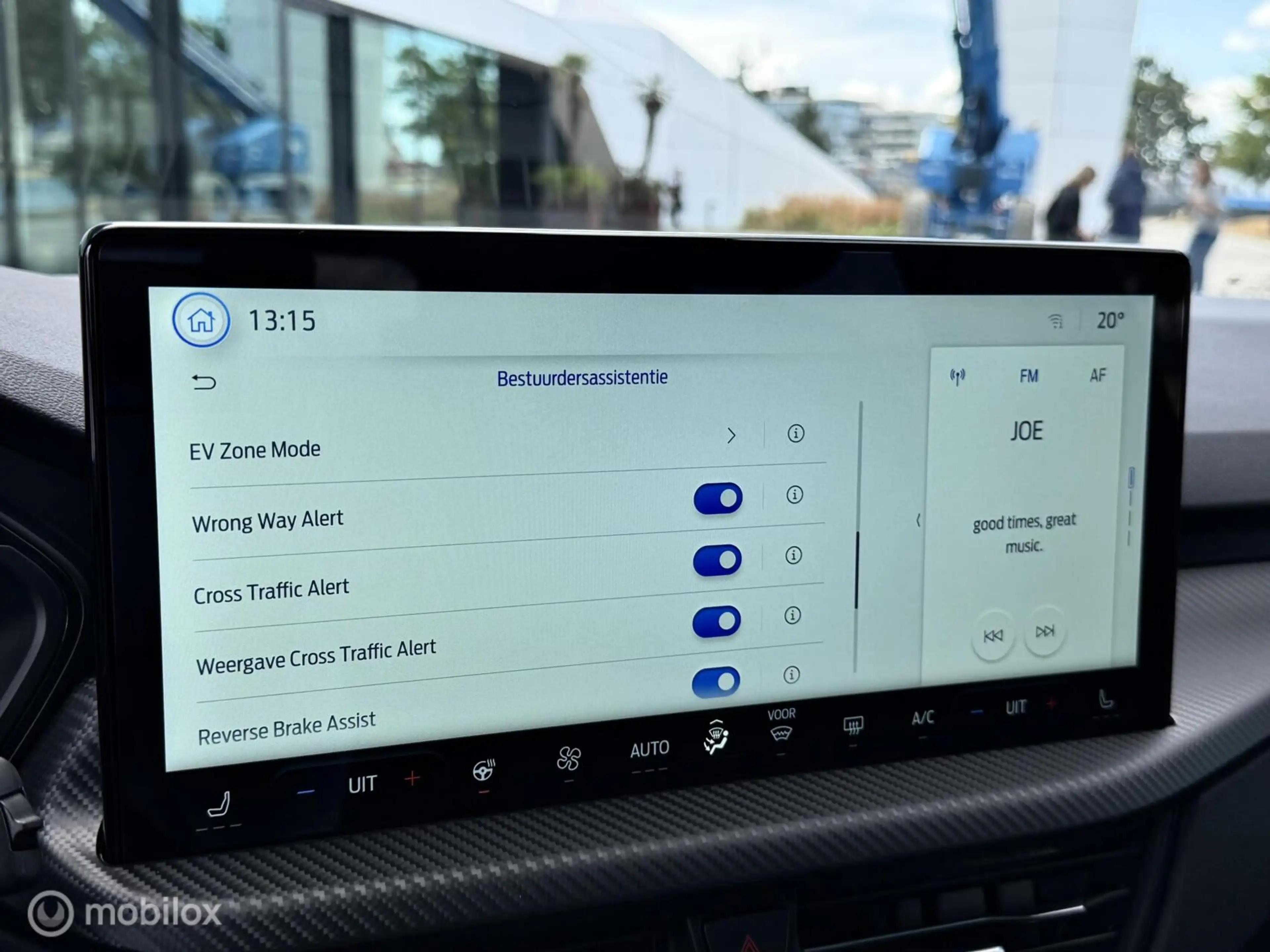 Ford Kuga 2.5 PHEV ST-Line X |Pano |360 |HUD |Memory — photo 34