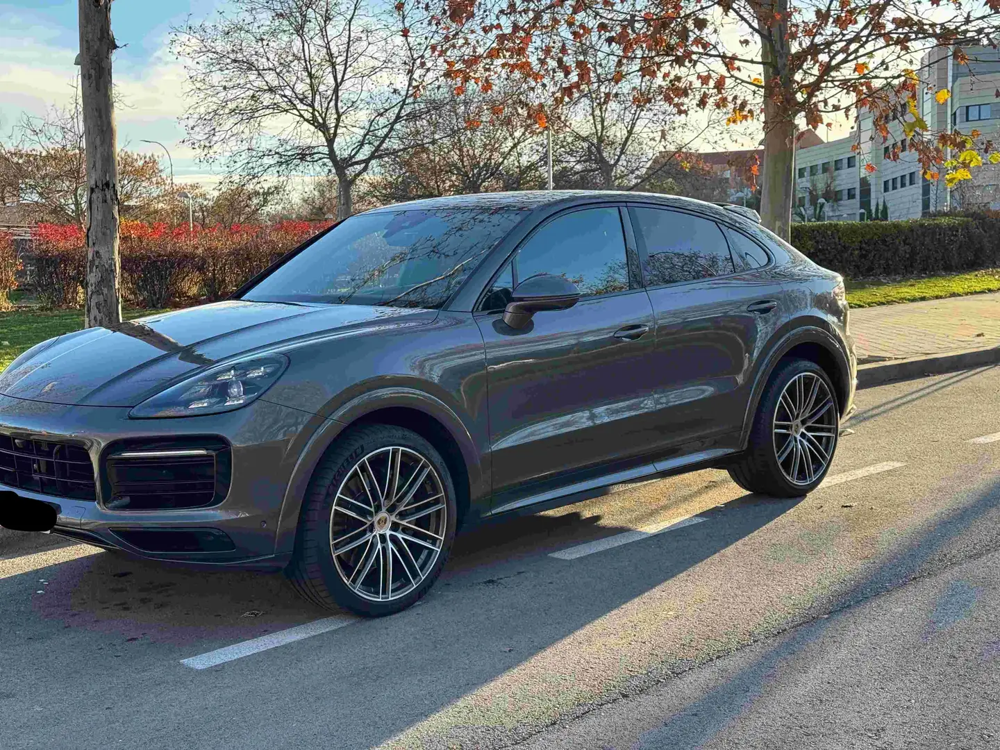 Porsche Cayenne Cayenne S Coupé Aut. Gris - 1