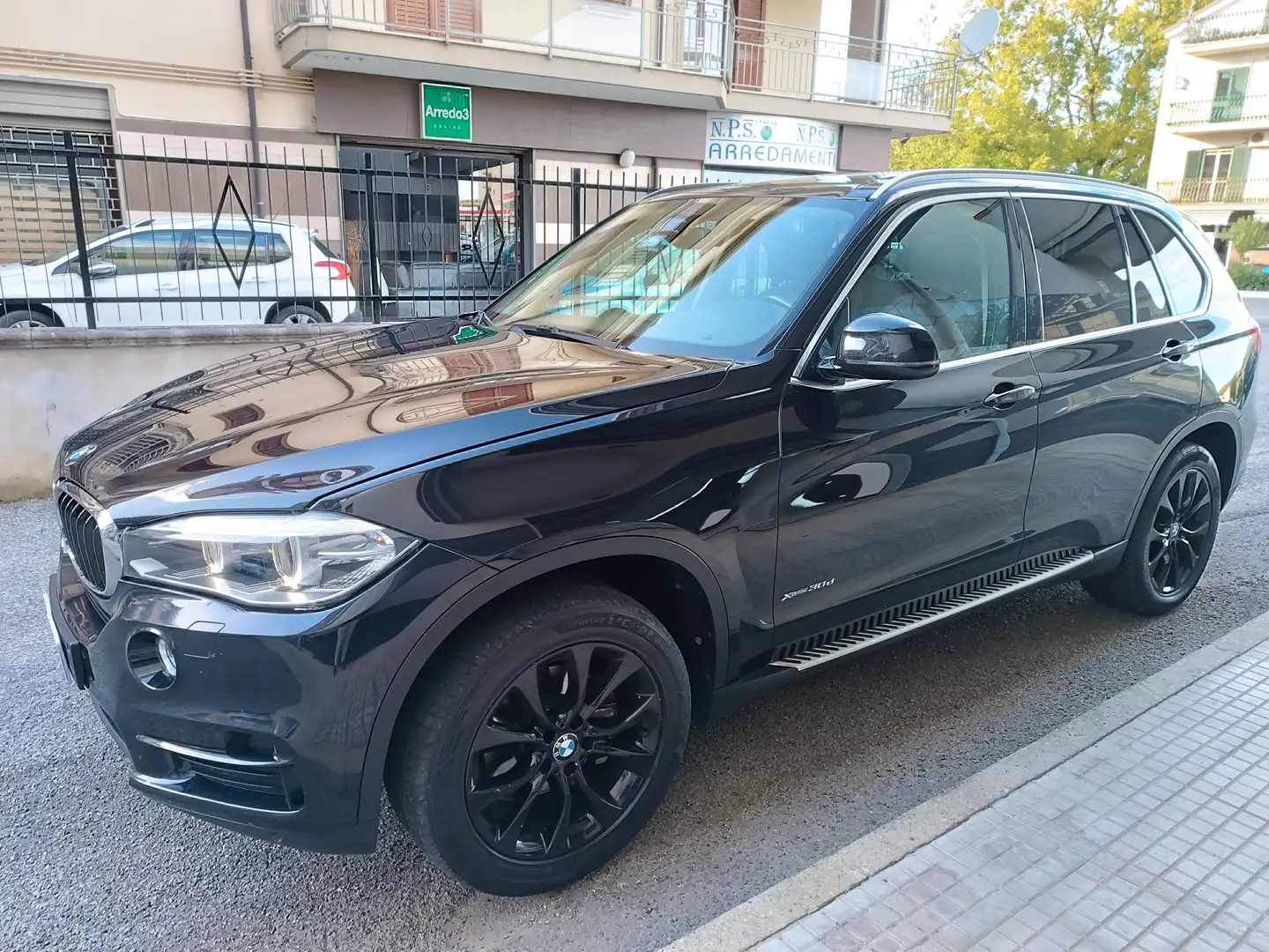BMW X5 X5 xdrive30d Luxury 258cv auto Nero - 1