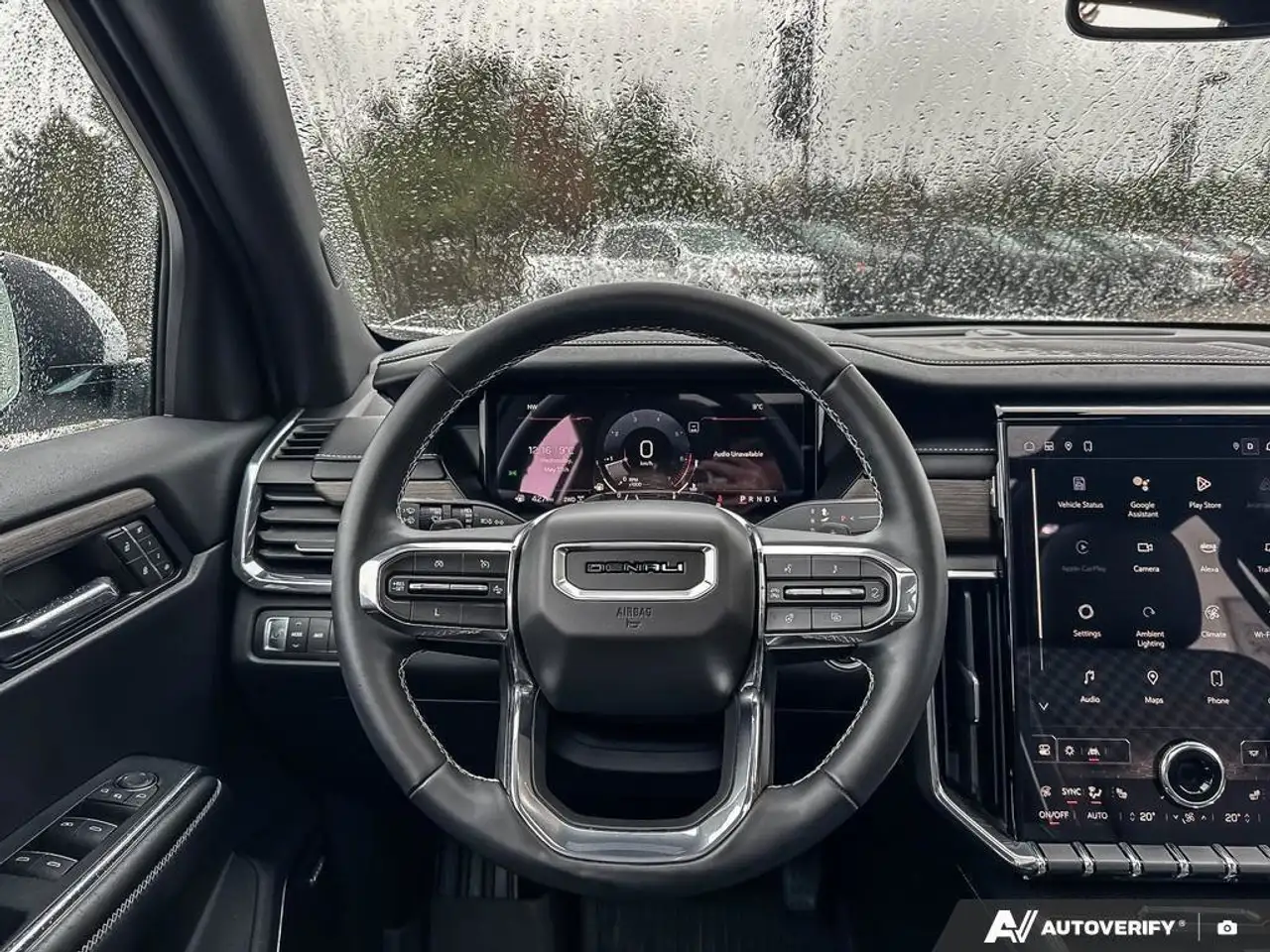 GMC Acadia снимка GMC Acadia