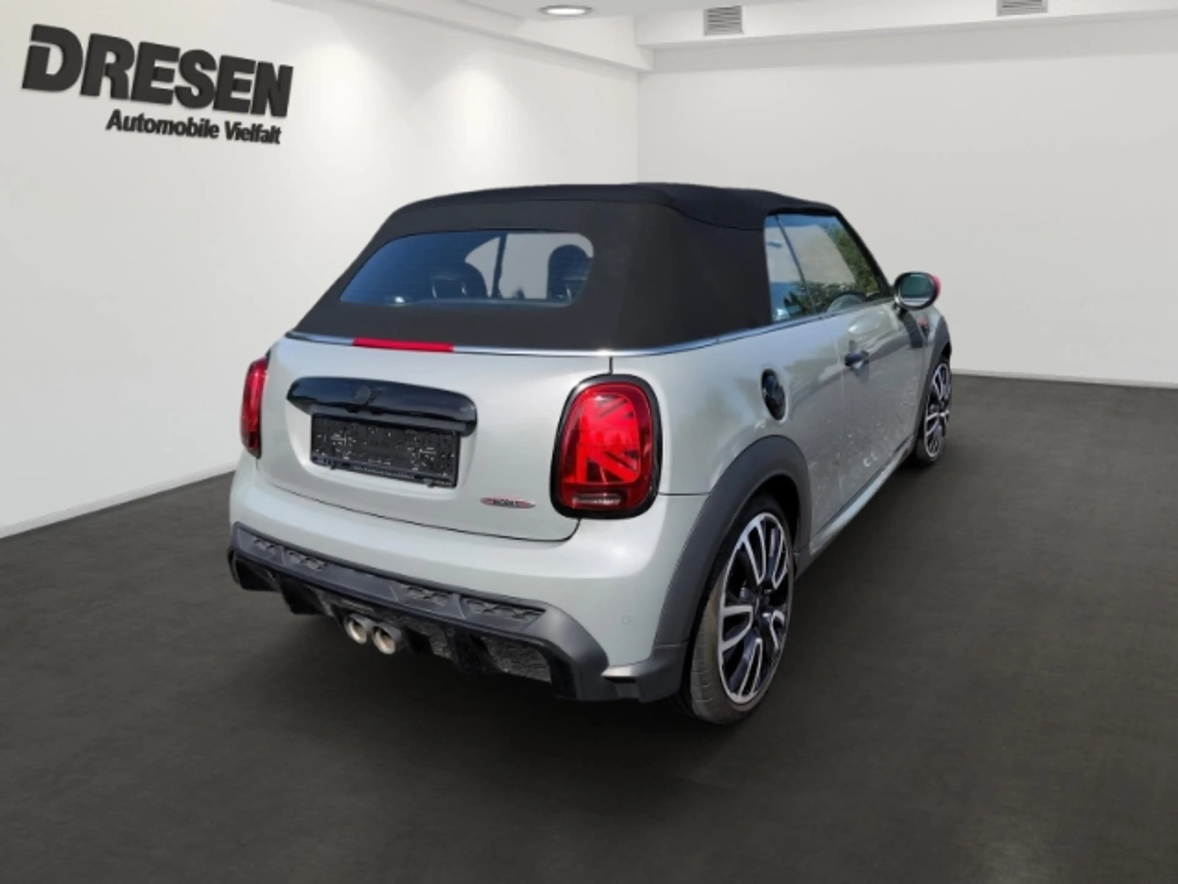 MINI John Cooper Works Cabrio Trim Mini /Totwinkelass./Rückfahrkamera/Tempomat/M — photo 3