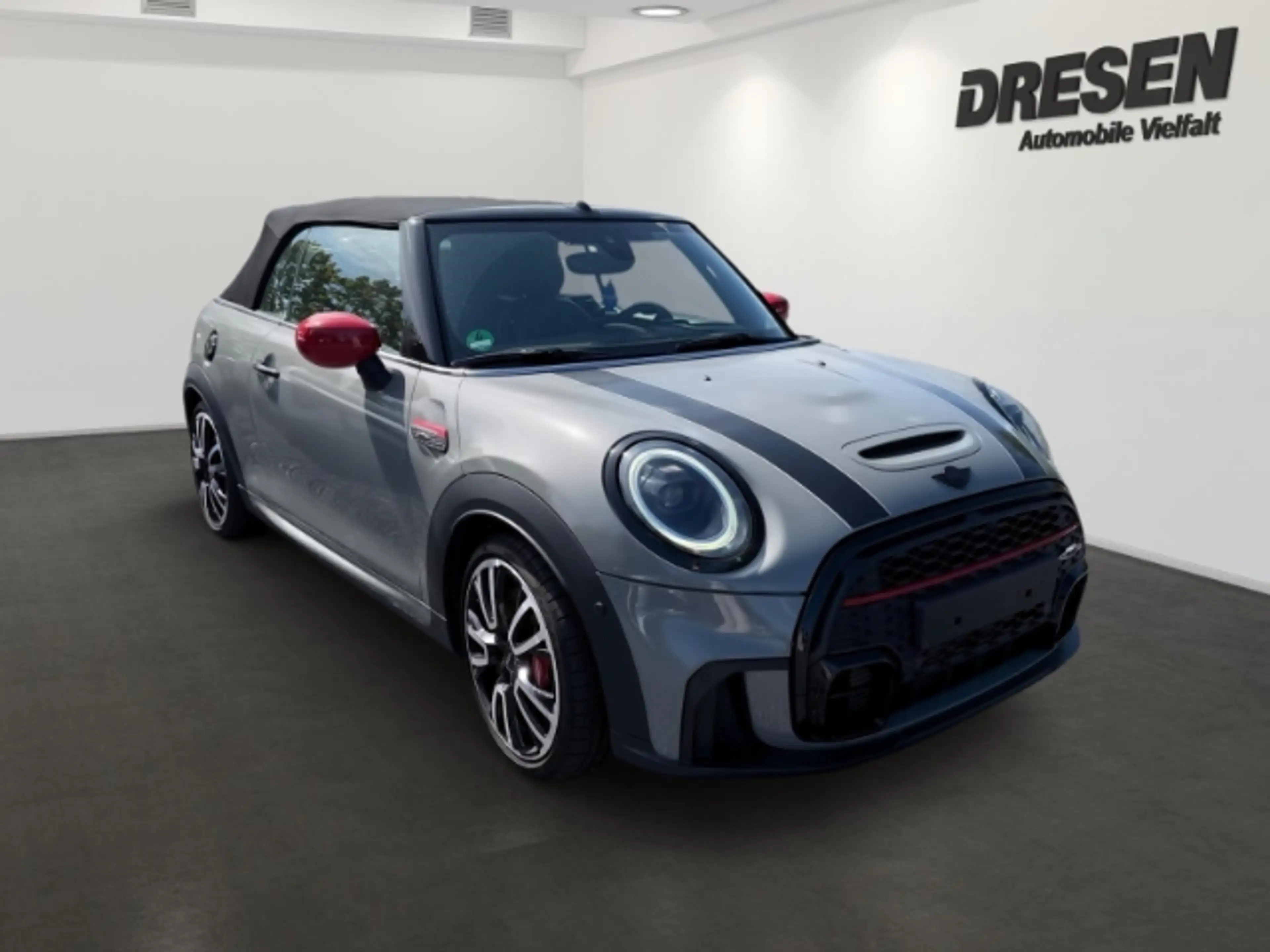 MINI John Cooper Works Cabrio Trim Mini /Totwinkelass./Rückfahrkamera/Tempomat/M — photo 2