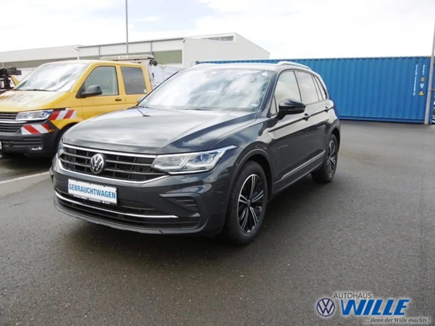 Volkswagen Tiguan 2.0 TDI Active Klima Navi Rückfahrkamera Grau - 1