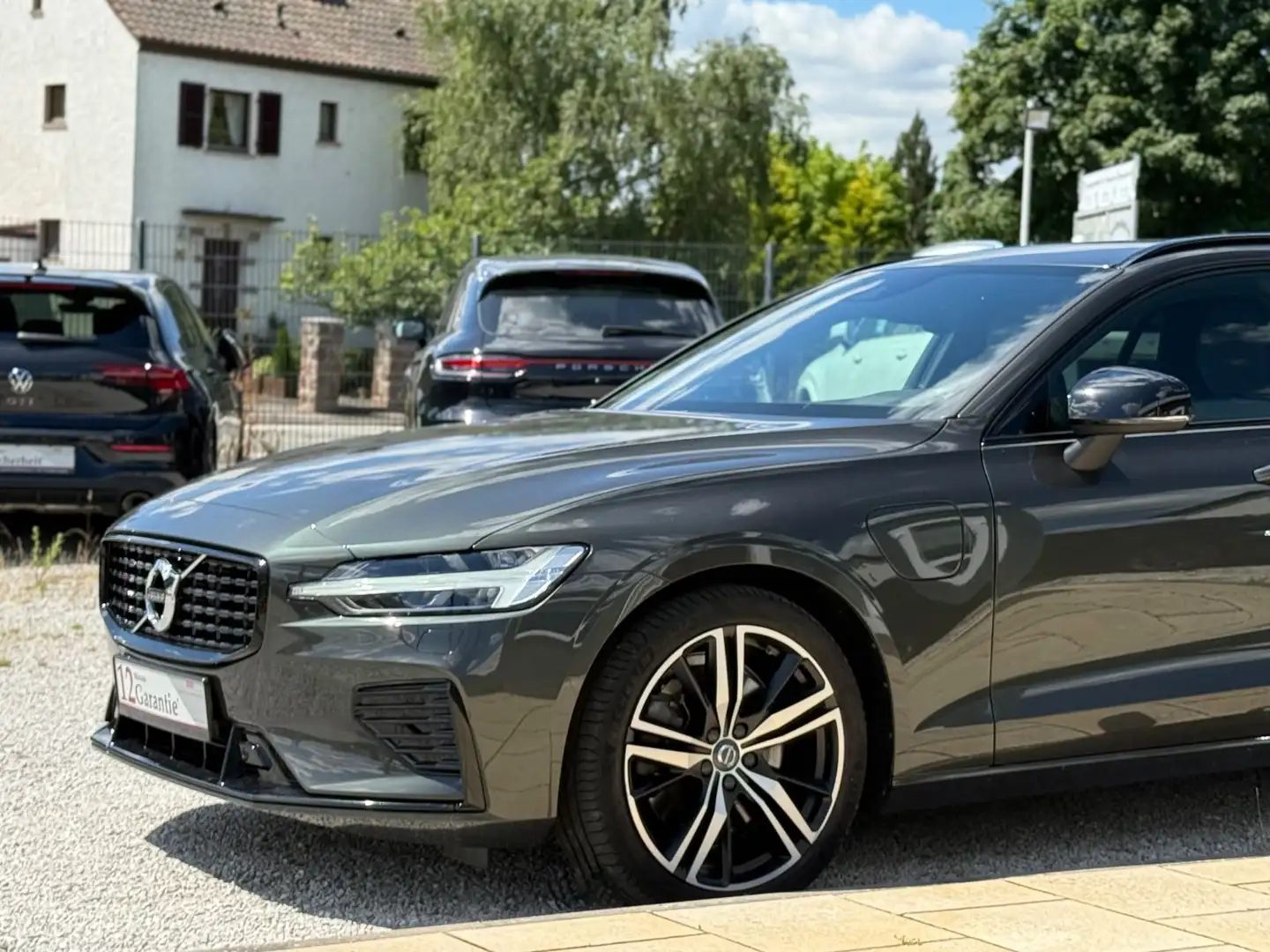 Volvo V60 T6 AWD R Design Recharge STAHZNG ACC RFK AHK Gris - 2