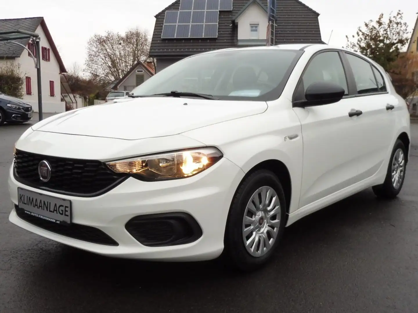 Fiat Tipo Tipo 1,4 16V 95 Pop Pop Weiß - 1