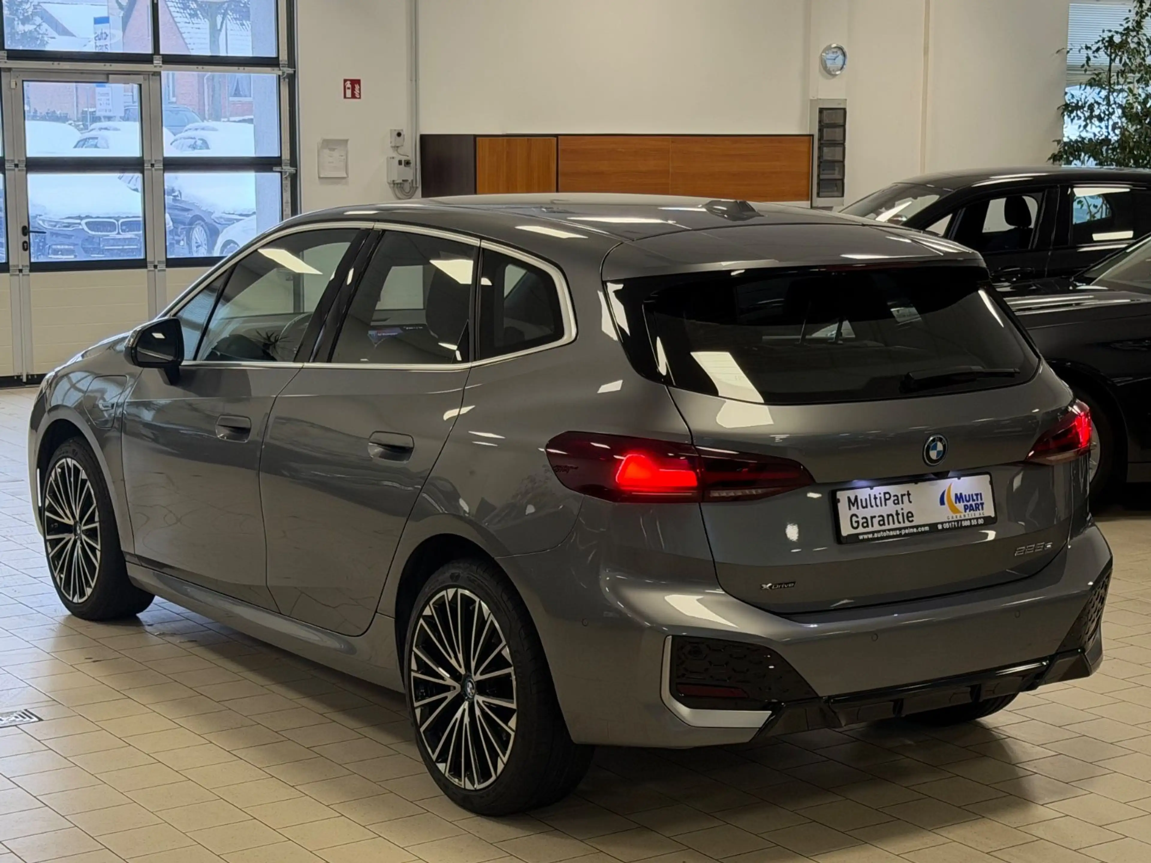 BMW 225 225exDrive/ActiveTou/Aut/LED/DrivAss+/M-Sport/U6 — photo 10