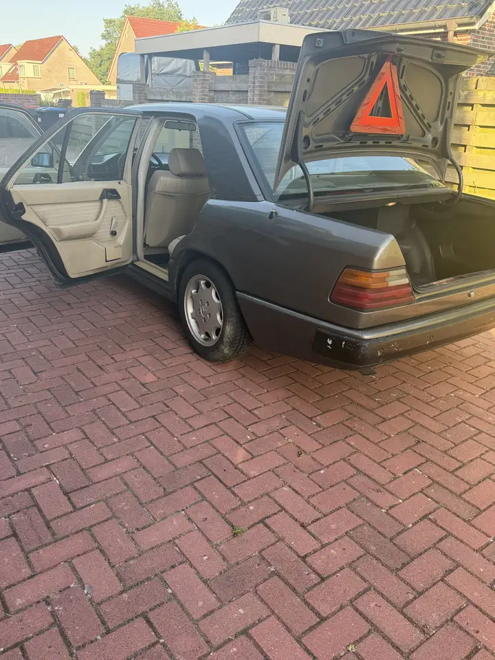 Mercedes-Benz 190 2.0 D, foto 6