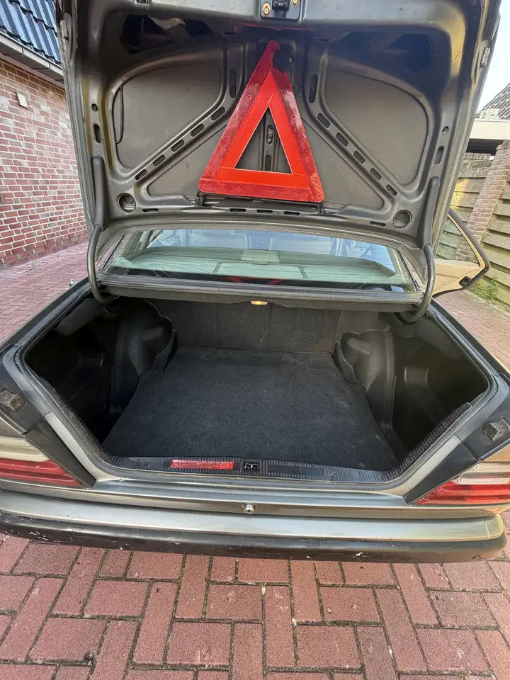 Mercedes-Benz 190 2.0 D, foto 11