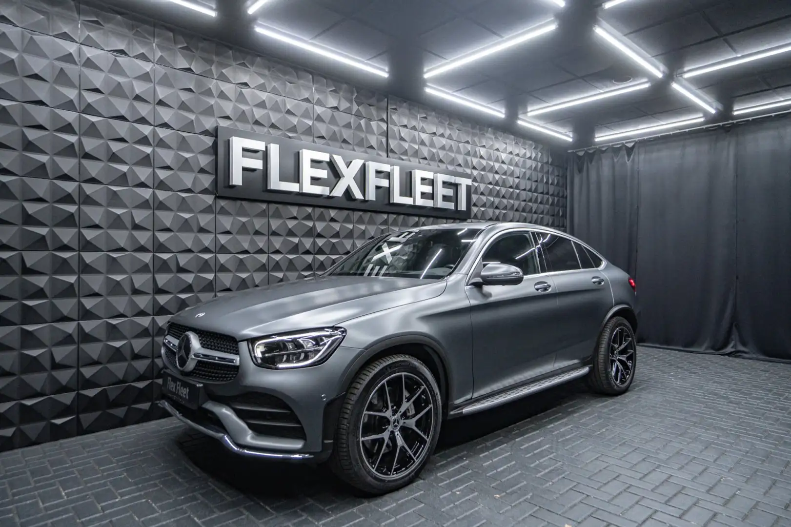 Mercedes-Benz GLC 400 d Coupe AMG 4Matic Airmatic HeadUp Grau - 2
