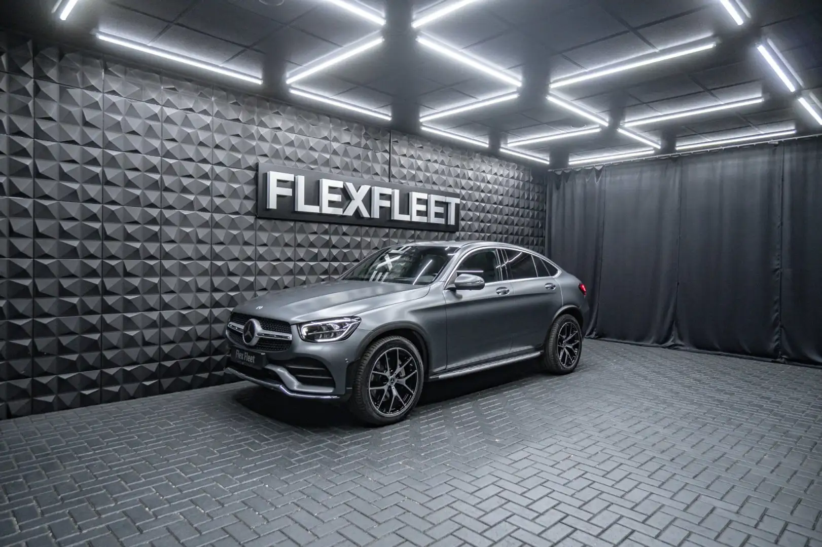 Mercedes-Benz GLC 400 d Coupe AMG 4Matic Airmatic HeadUp Grau - 1