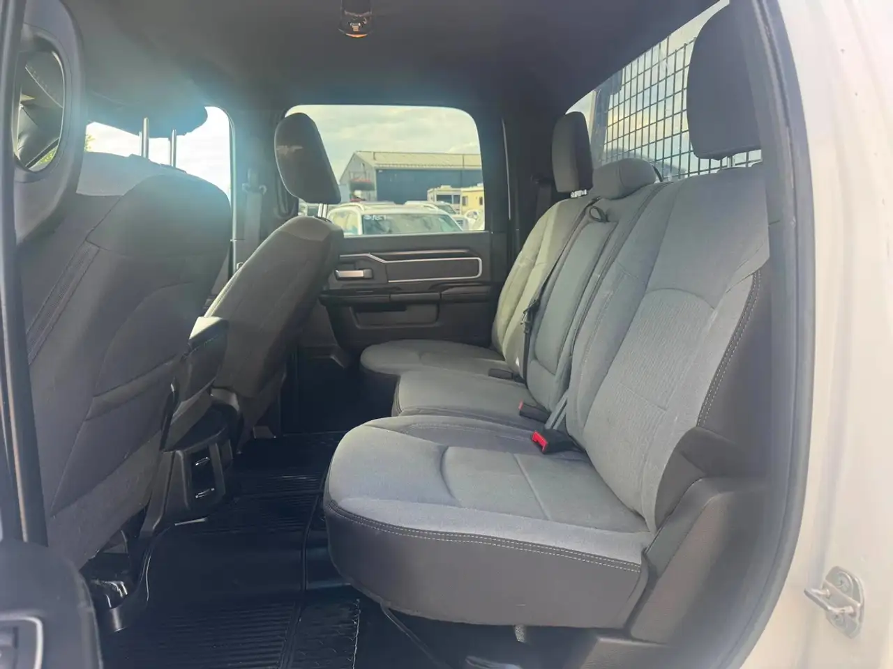 RAM 3500 снимка RAM 3500